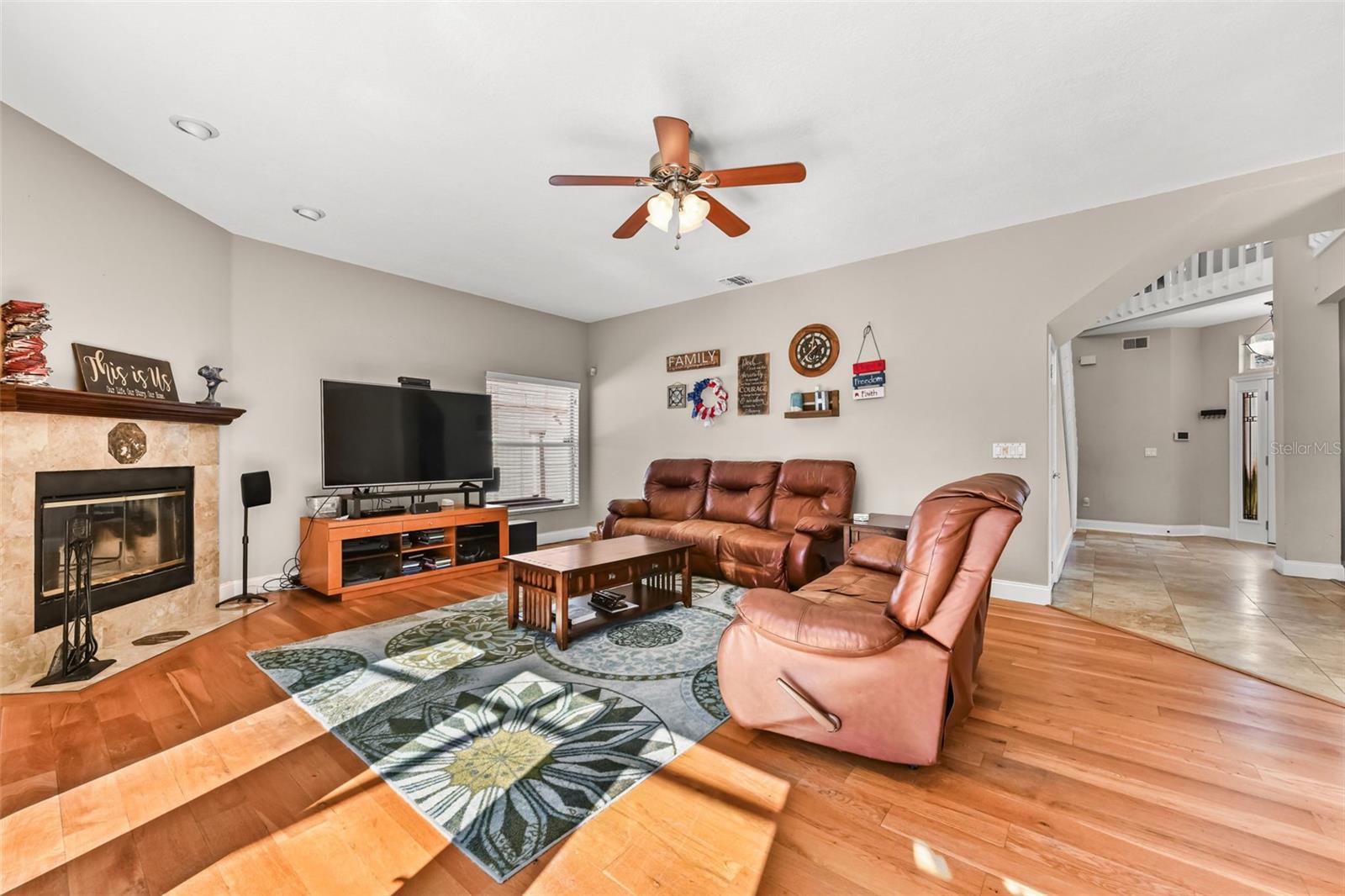 Image 25 of 86 For 2430 Turnberry Drive