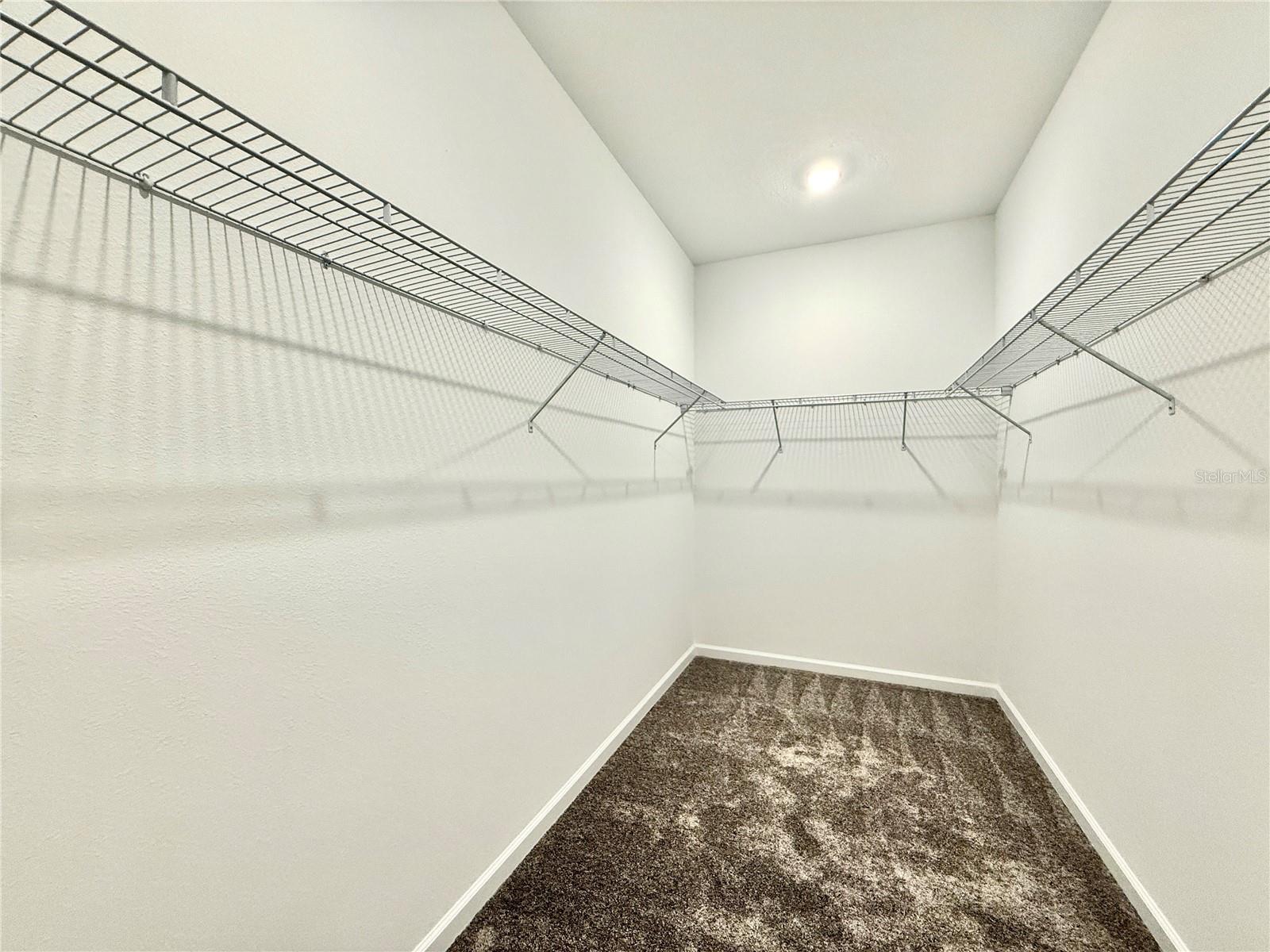 Image 6 of 19 For 3162 Armstrong Avenue