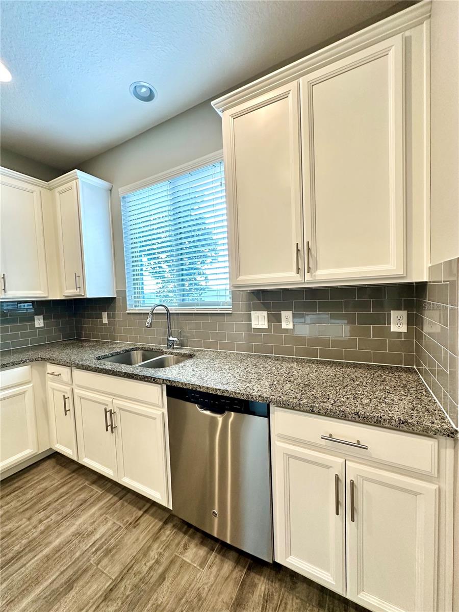 Image 7 of 41 For 2658 White Isle Lane