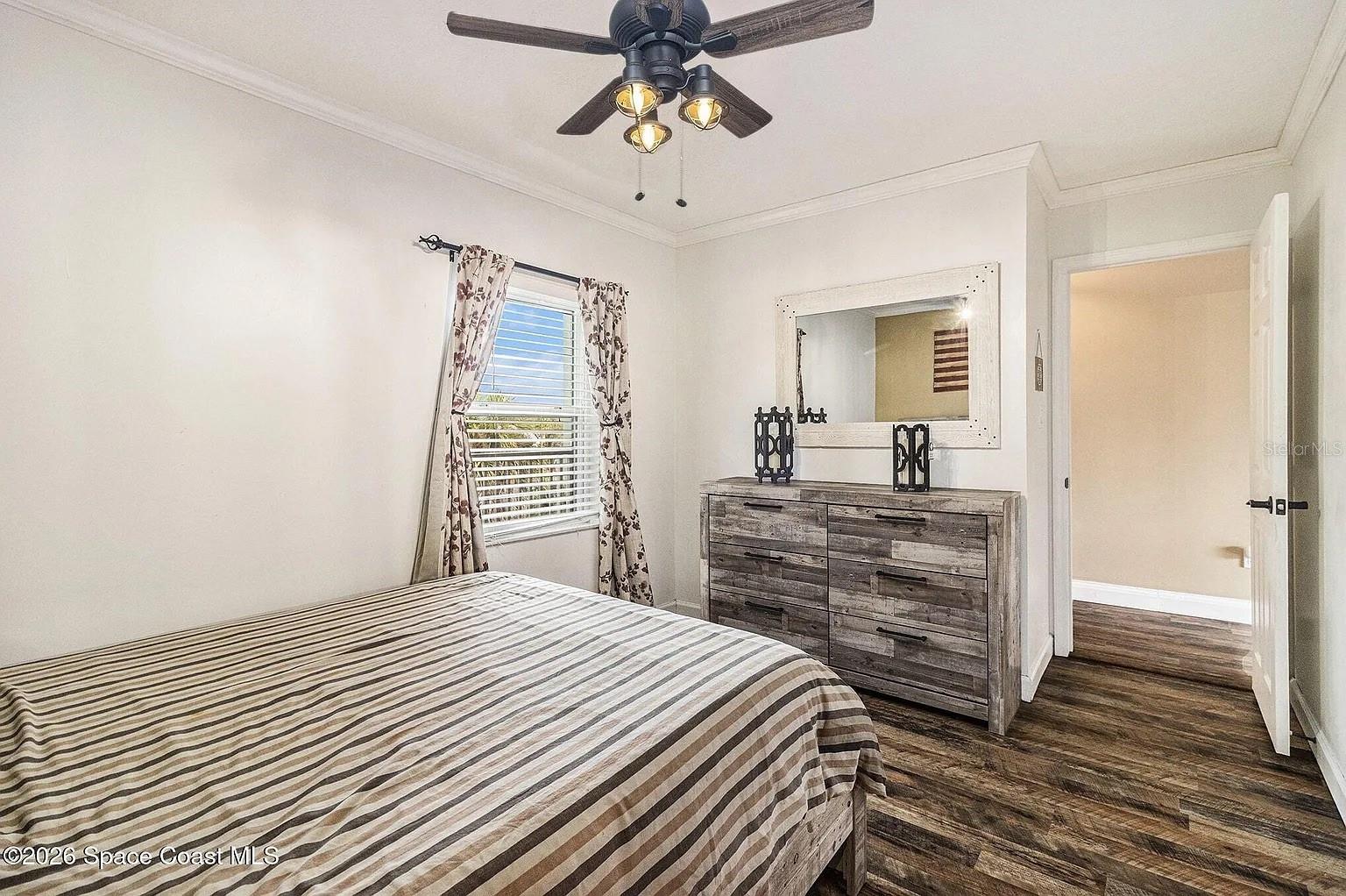 Image 14 of 26 For 1209 New Haven Avenue 404