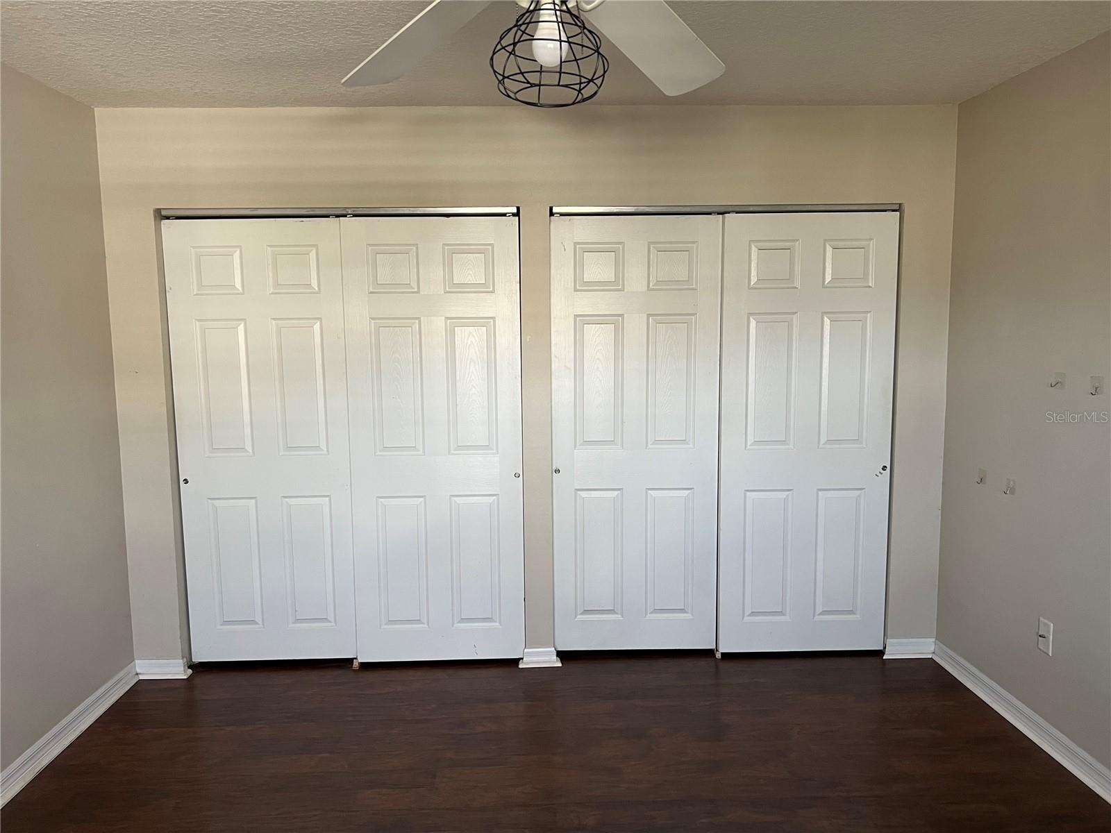 Image 13 of 15 For 1033 Willow Drive