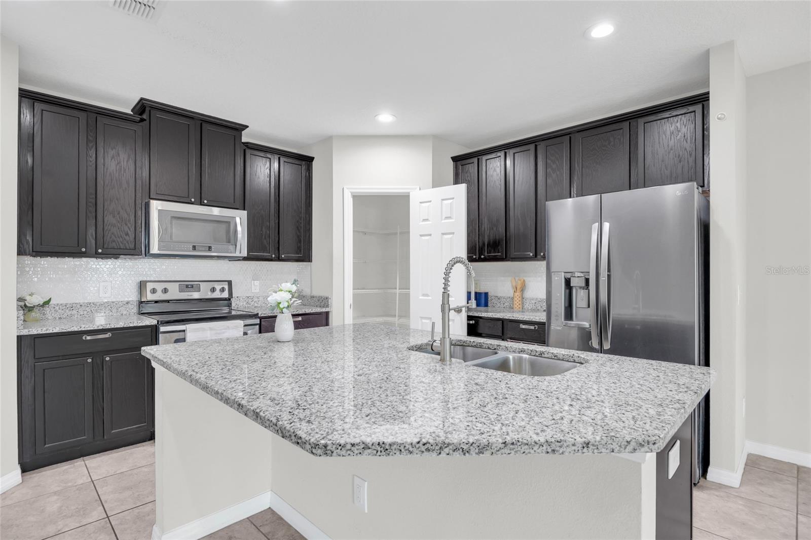 Image 15 of 38 For 3198 Turret Drive