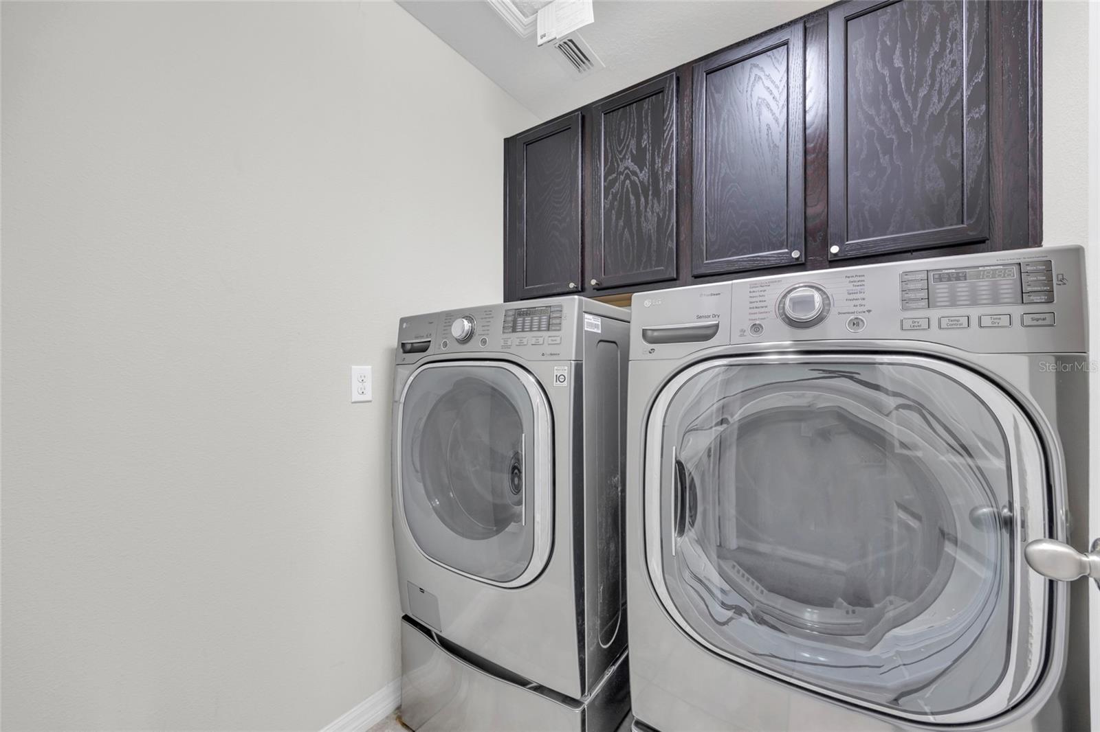 Image 17 of 38 For 3198 Turret Drive