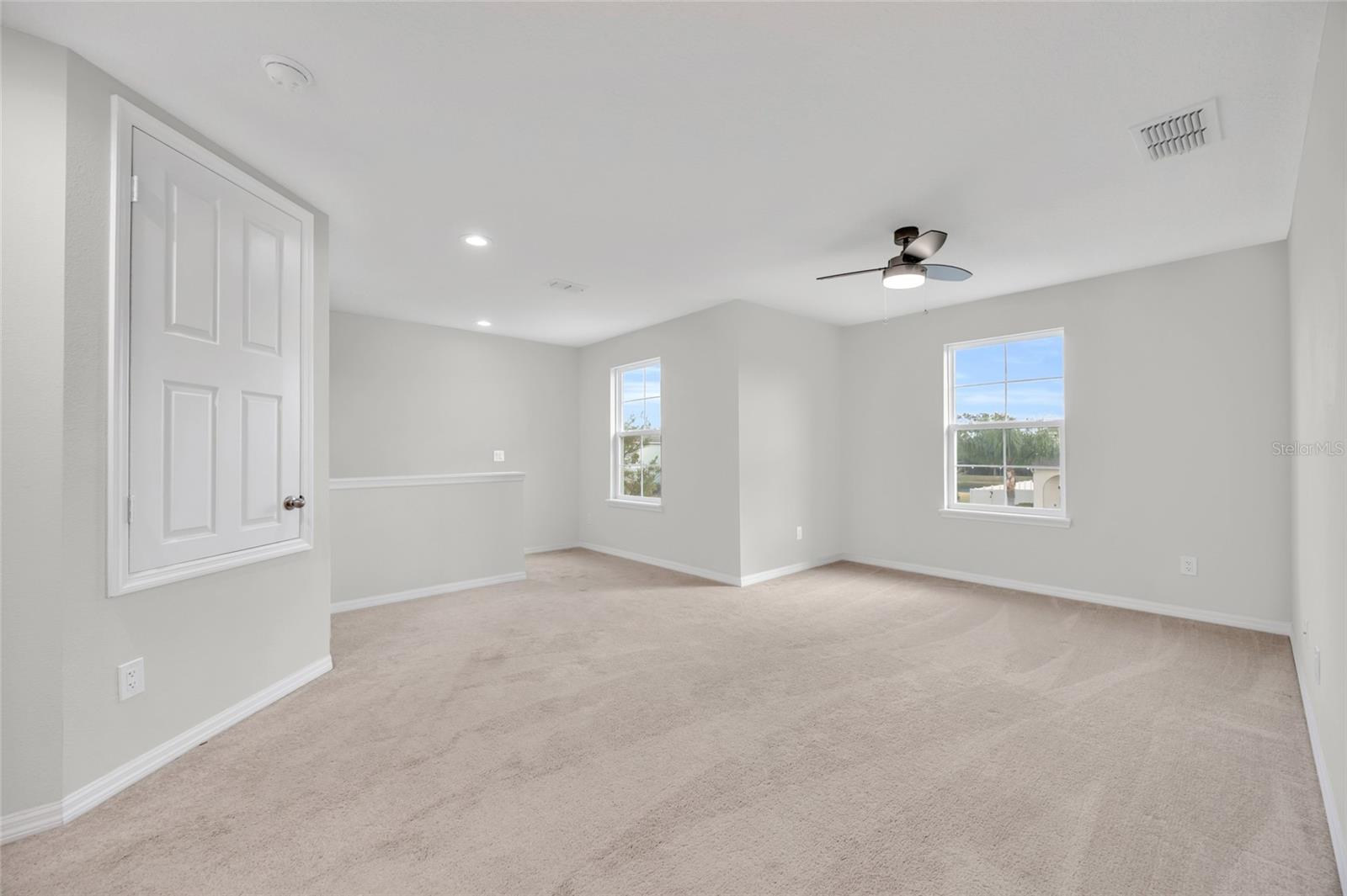 Image 19 of 38 For 3198 Turret Drive