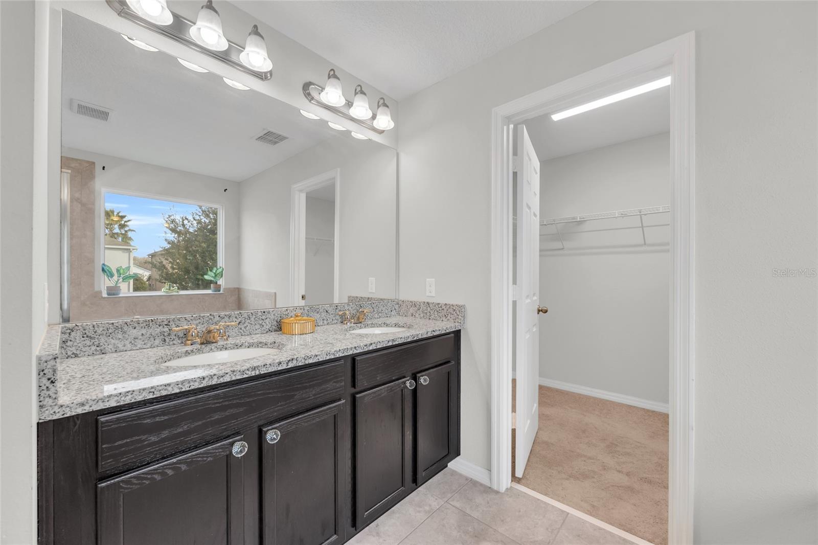 Image 30 of 38 For 3198 Turret Drive