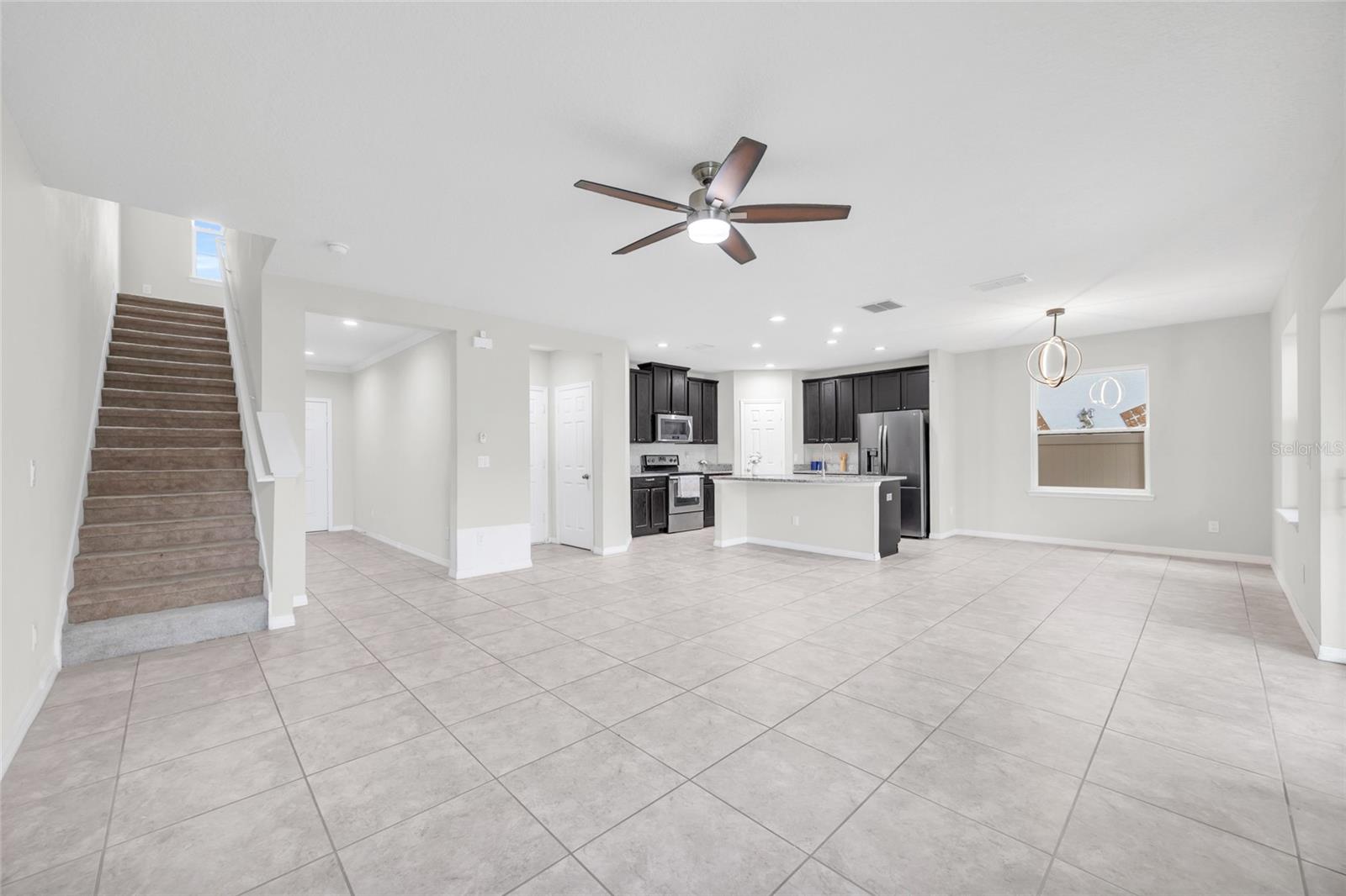 Image 6 of 38 For 3198 Turret Drive