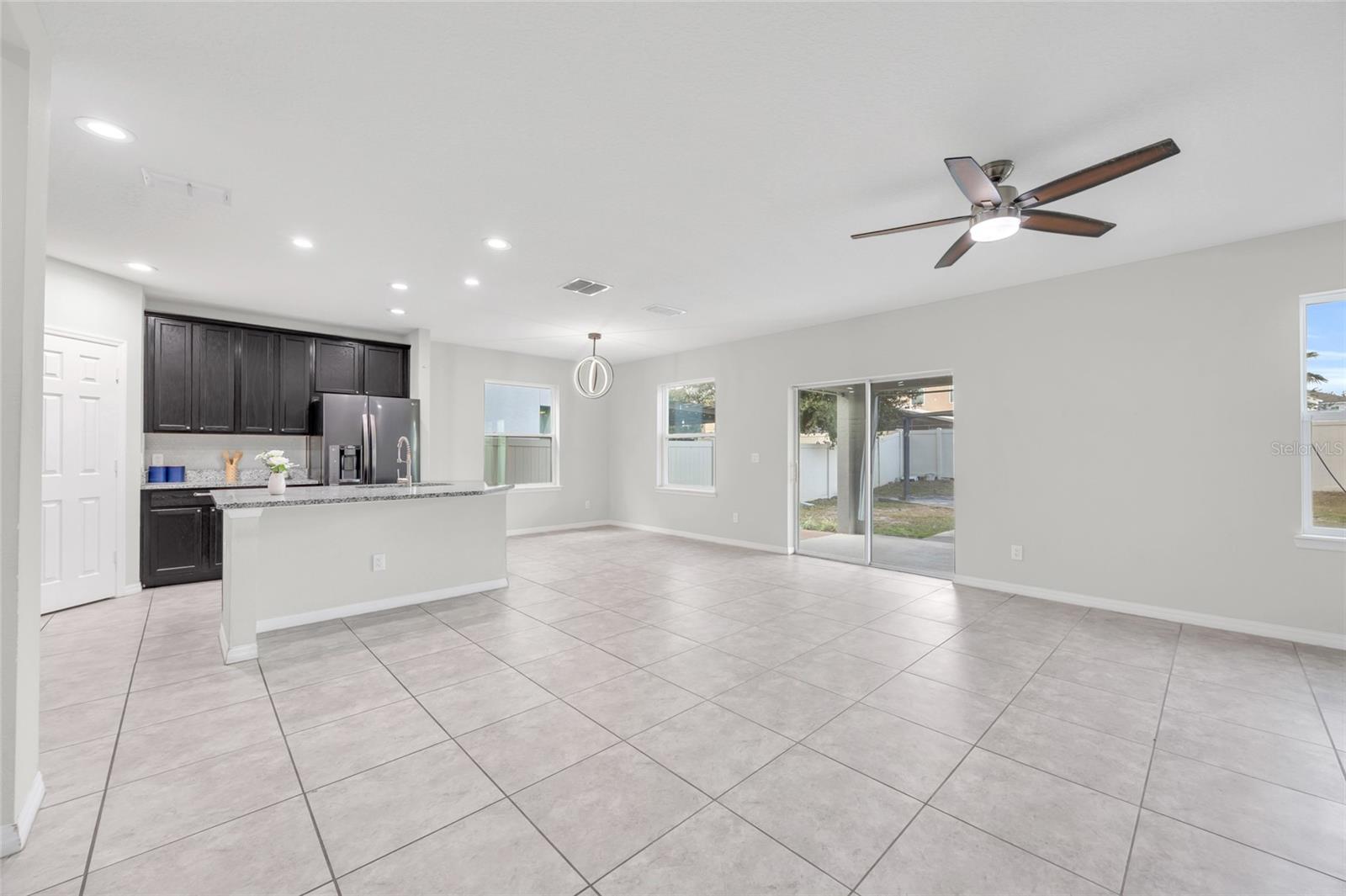 Image 8 of 38 For 3198 Turret Drive