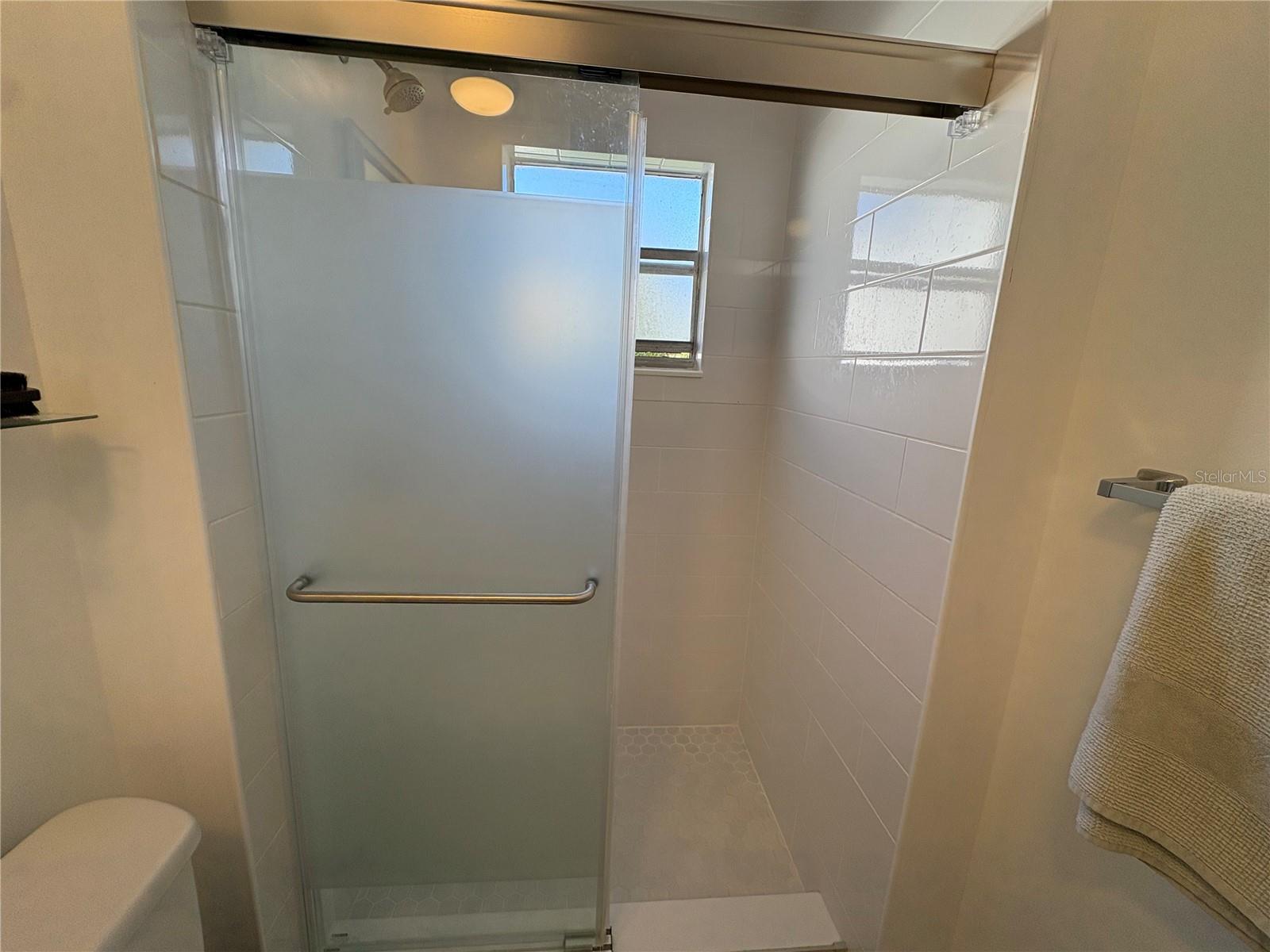 Image 9 of 30 For 10823 William And Mary Court