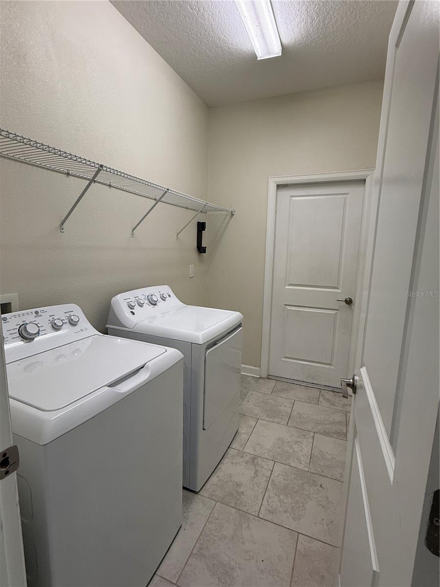 Image 12 of 21 For 9129 Pinch Shot Drive