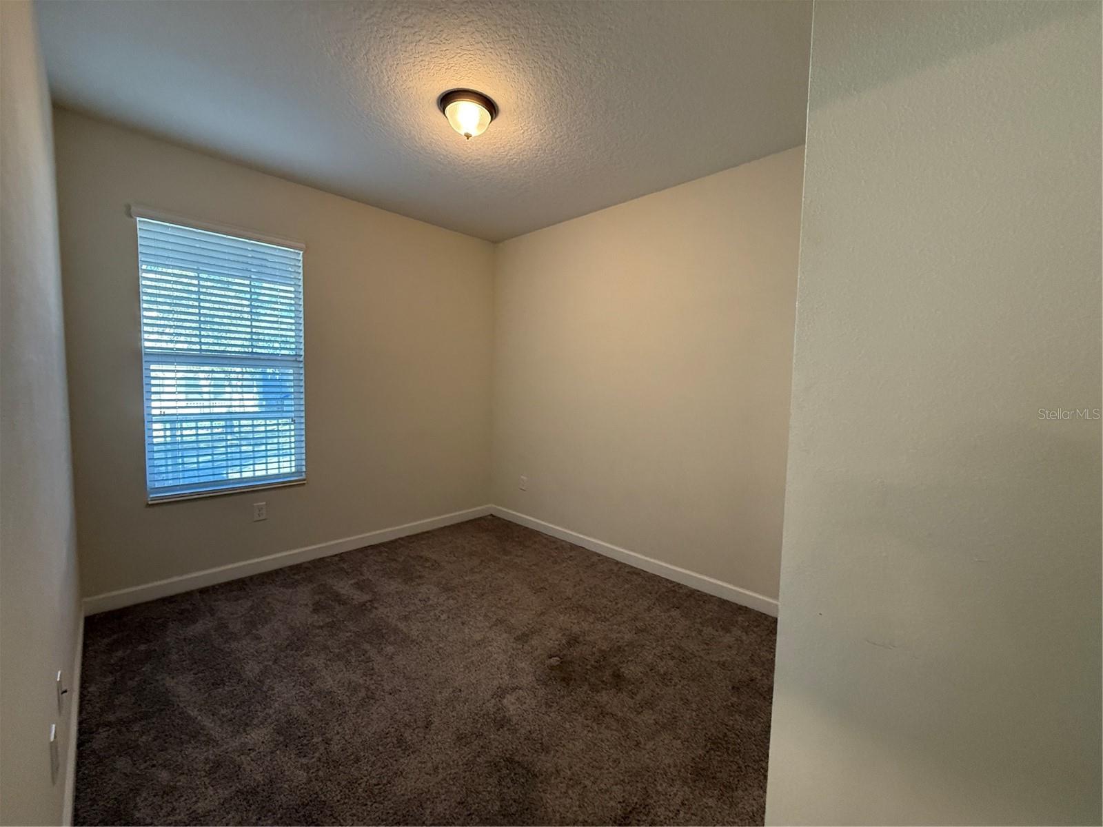 Image 5 of 21 For 9129 Pinch Shot Drive