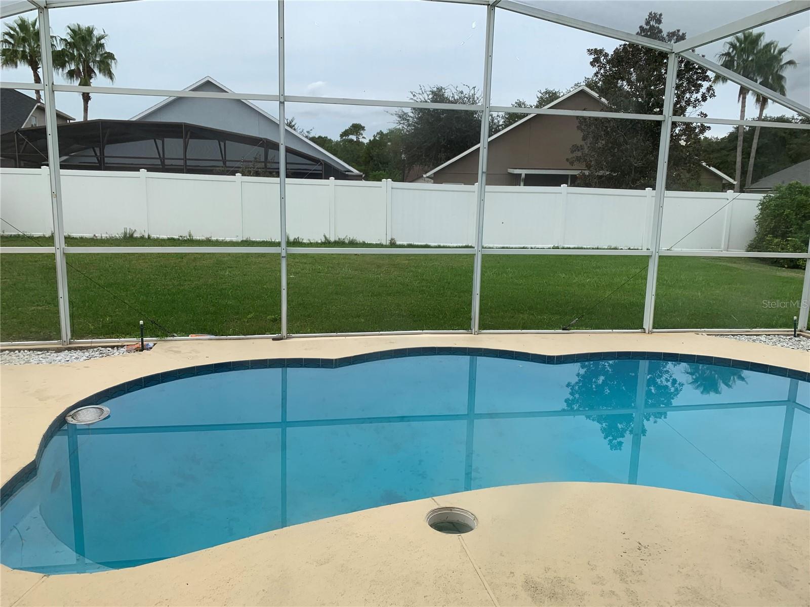 Image 2 of 11 For 3814 Regents Way