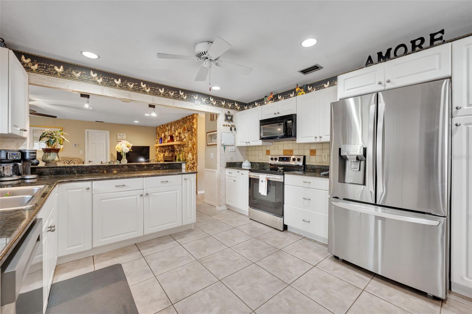 Image 12 of 50 For 109 Minnehaha Circle