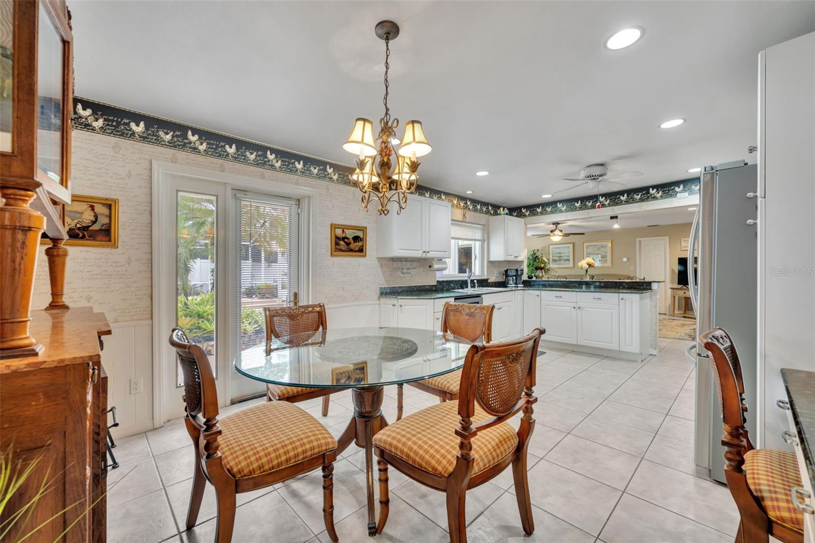 Image 13 of 50 For 109 Minnehaha Circle