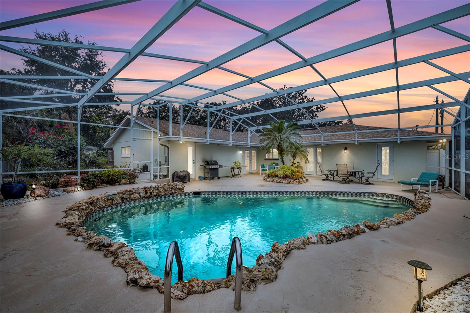 Image 28 of 50 For 109 Minnehaha Circle