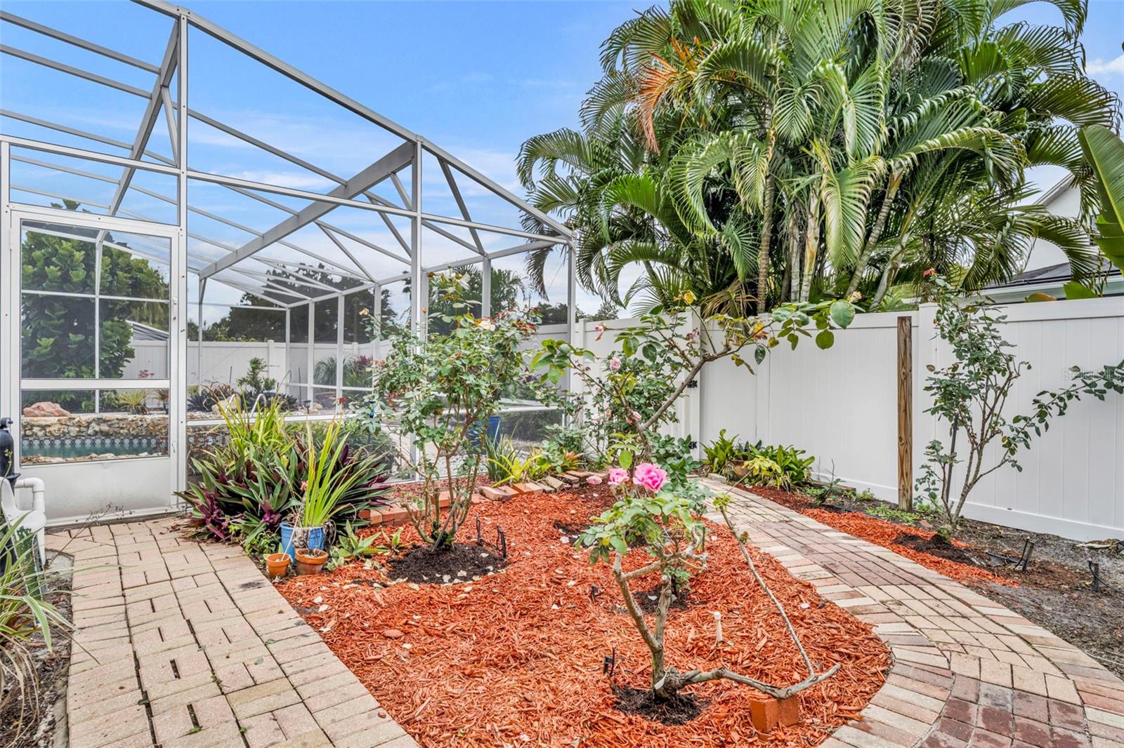 Image 29 of 50 For 109 Minnehaha Circle