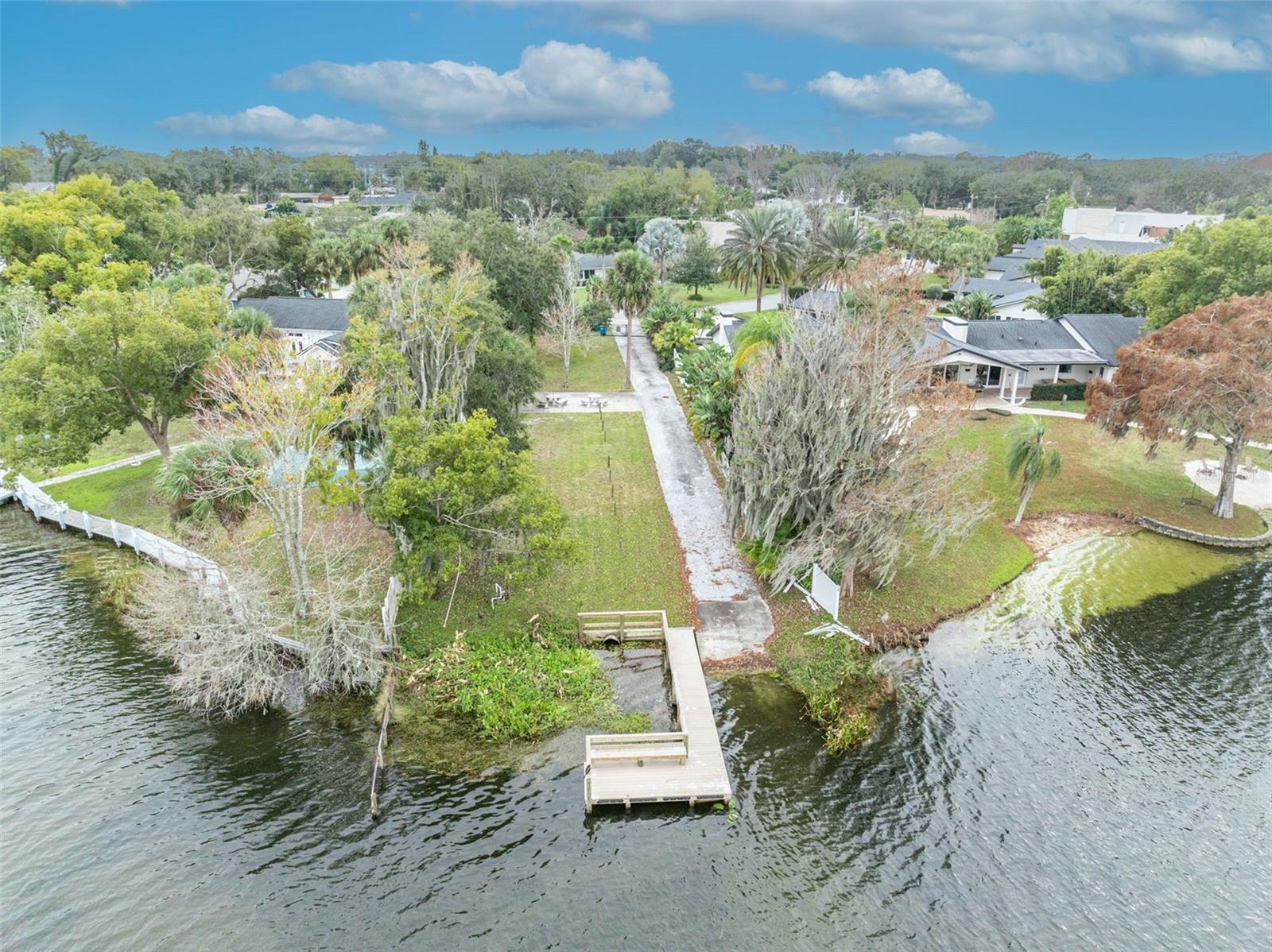 Image 35 of 50 For 109 Minnehaha Circle