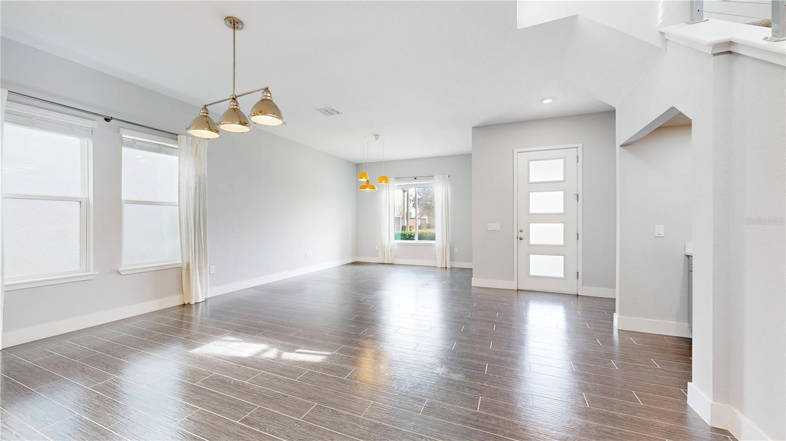 Image 10 of 30 For 7885 Berkshire Oak Alley