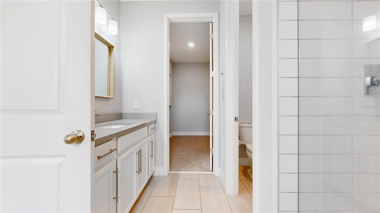 Image 16 of 30 For 7885 Berkshire Oak Alley