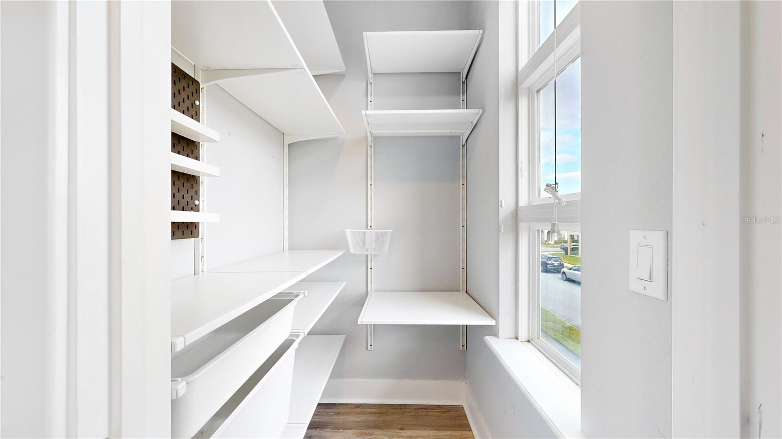 Image 19 of 30 For 7885 Berkshire Oak Alley