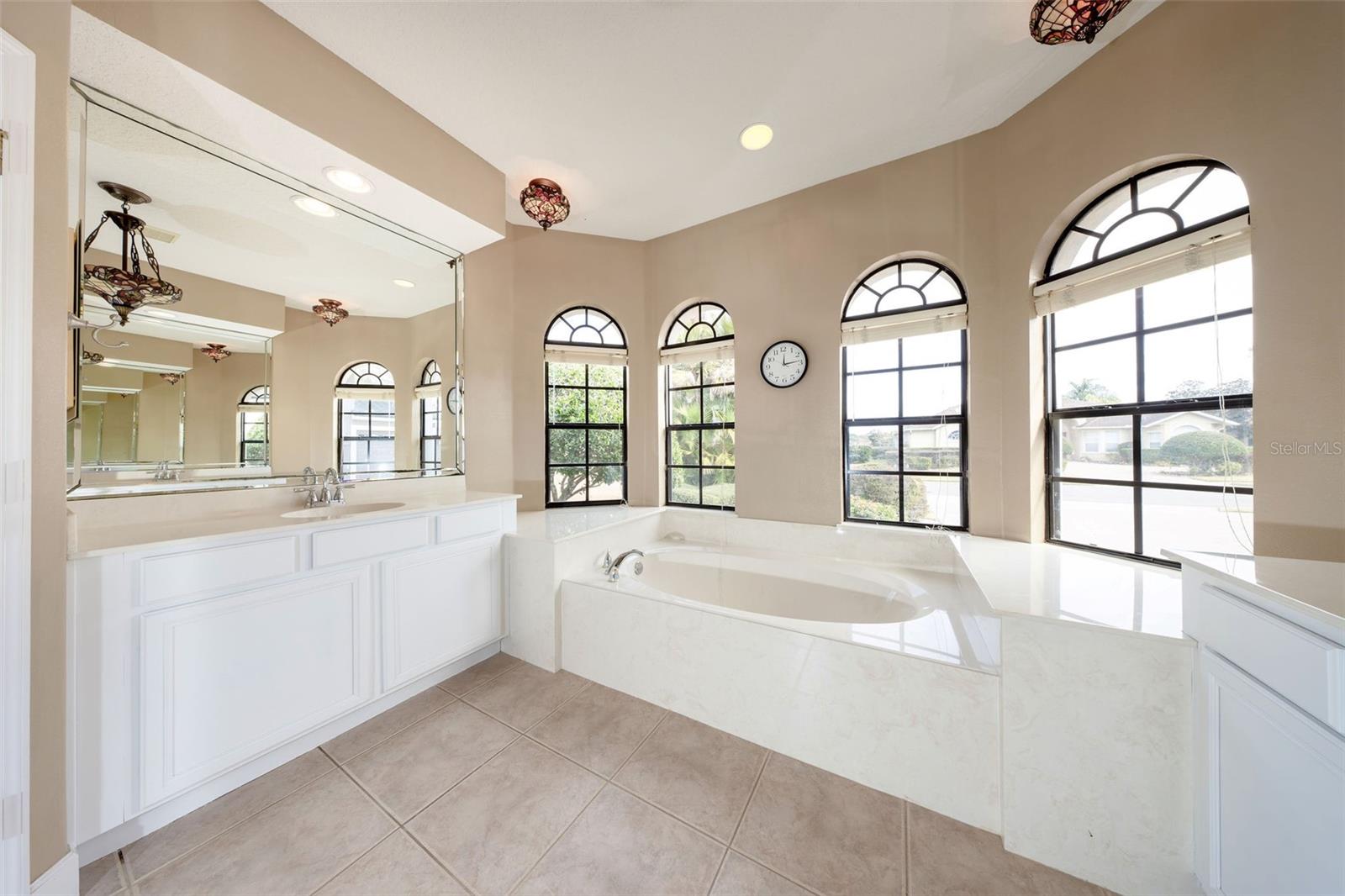 Image 21 of 57 For 5064 Hawks Hammock Way