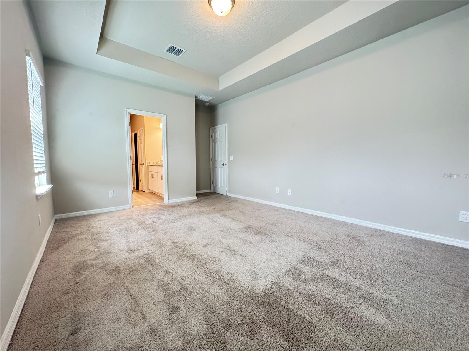 Image 14 of 31 For 440 Venetian Palms Boulevard