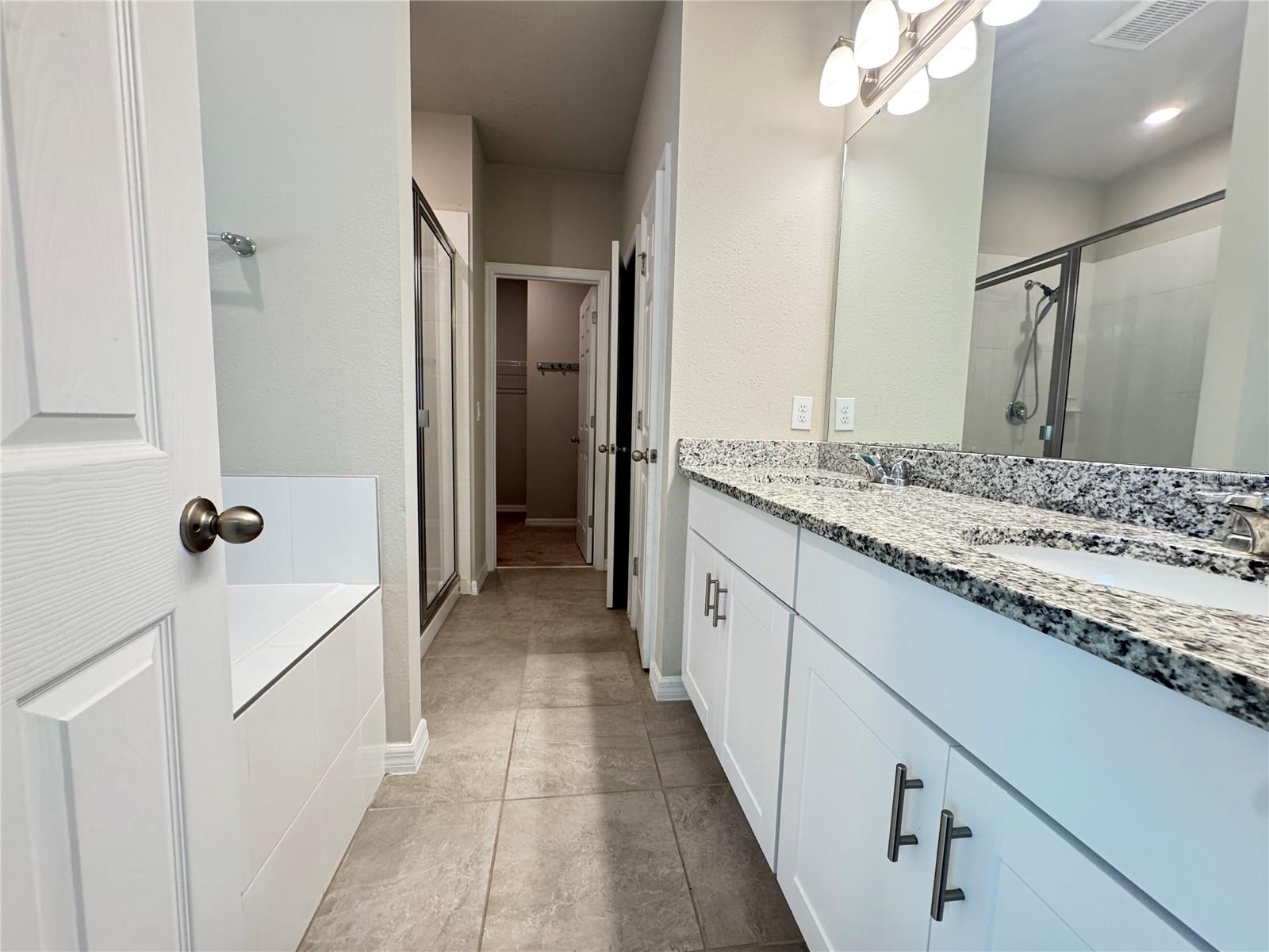 Image 15 of 31 For 440 Venetian Palms Boulevard