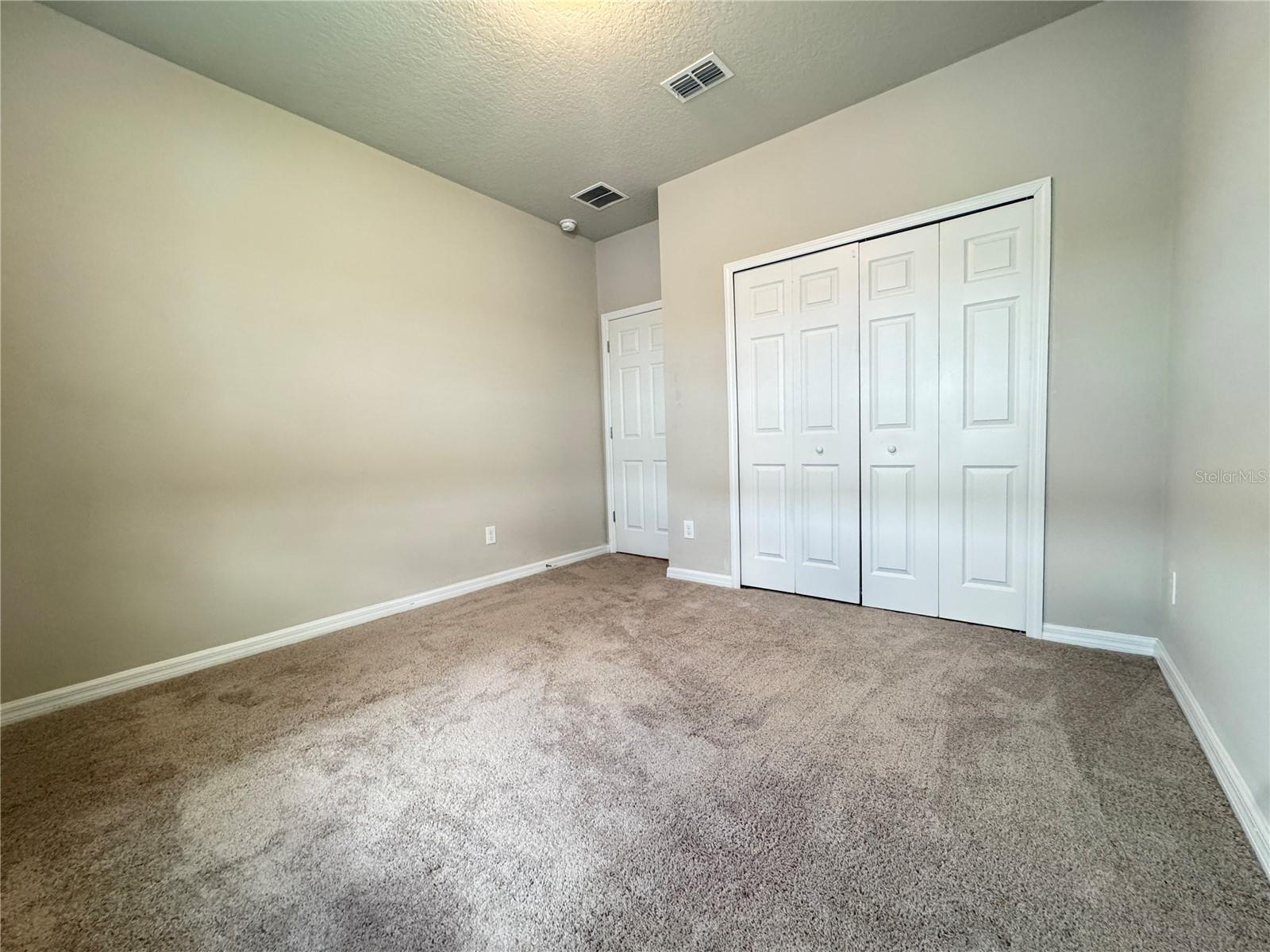 Image 21 of 31 For 440 Venetian Palms Boulevard