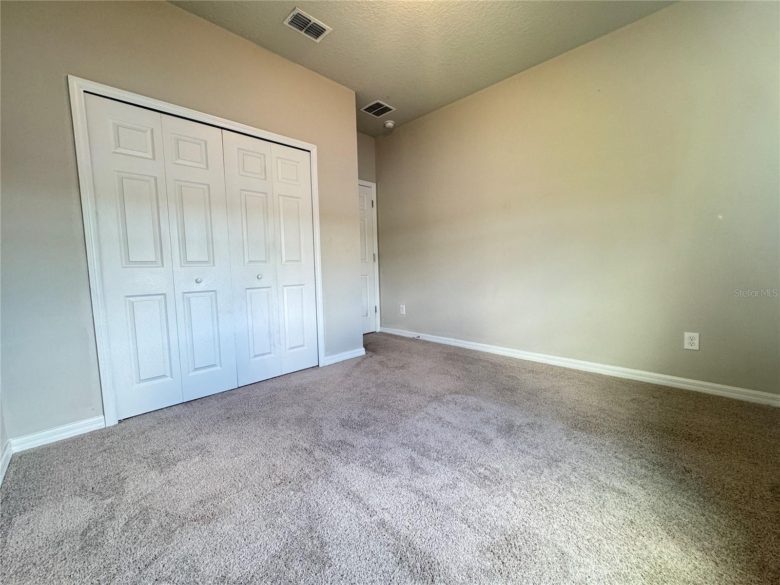 Image 23 of 31 For 440 Venetian Palms Boulevard