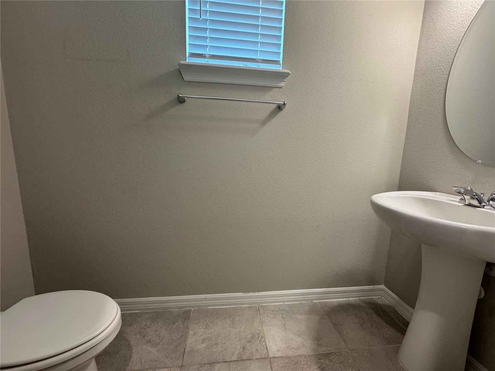 Image 25 of 31 For 440 Venetian Palms Boulevard