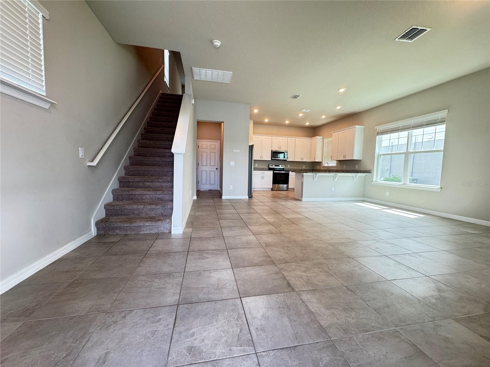 Image 3 of 31 For 440 Venetian Palms Boulevard