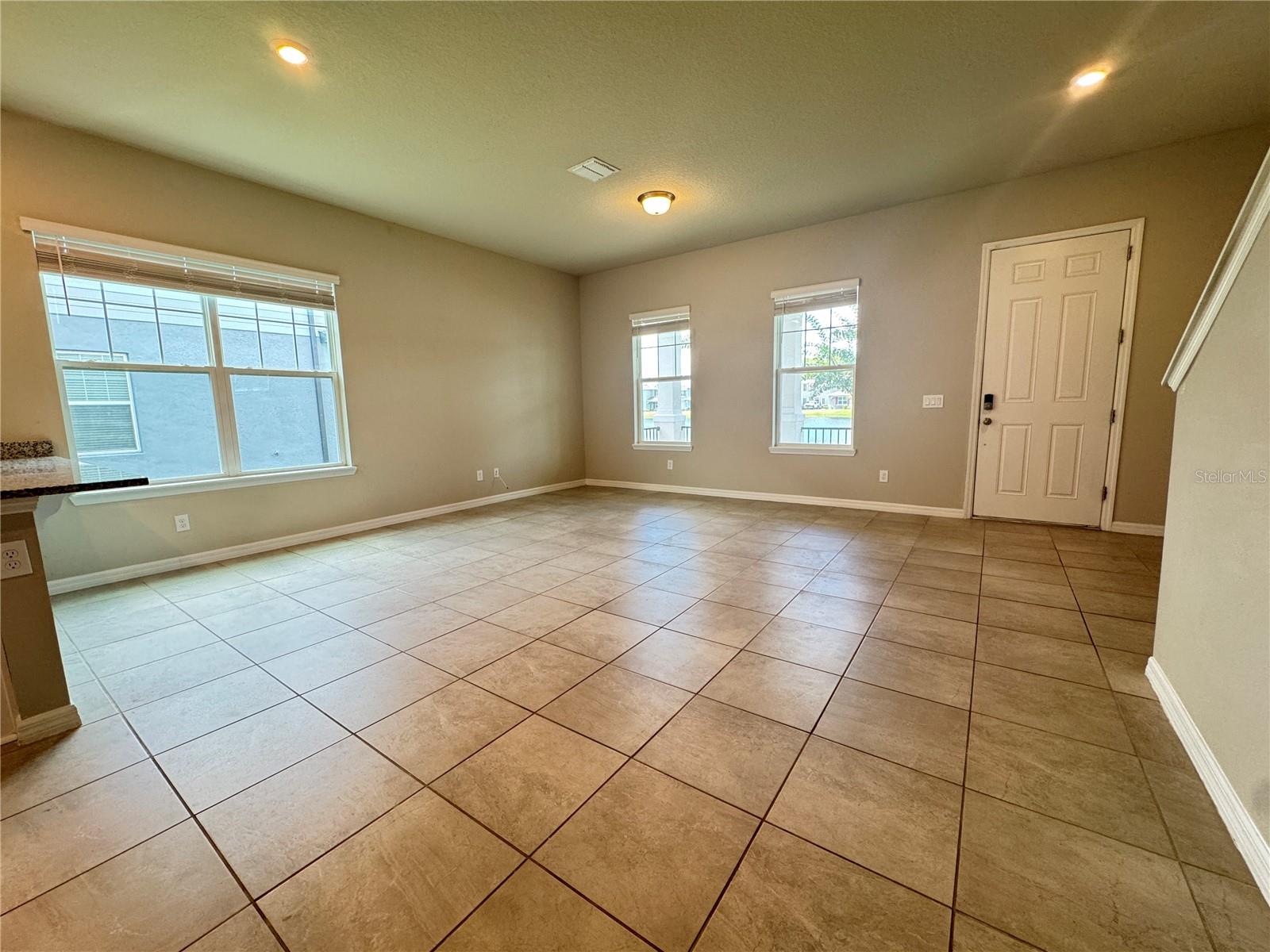 Image 8 of 31 For 440 Venetian Palms Boulevard