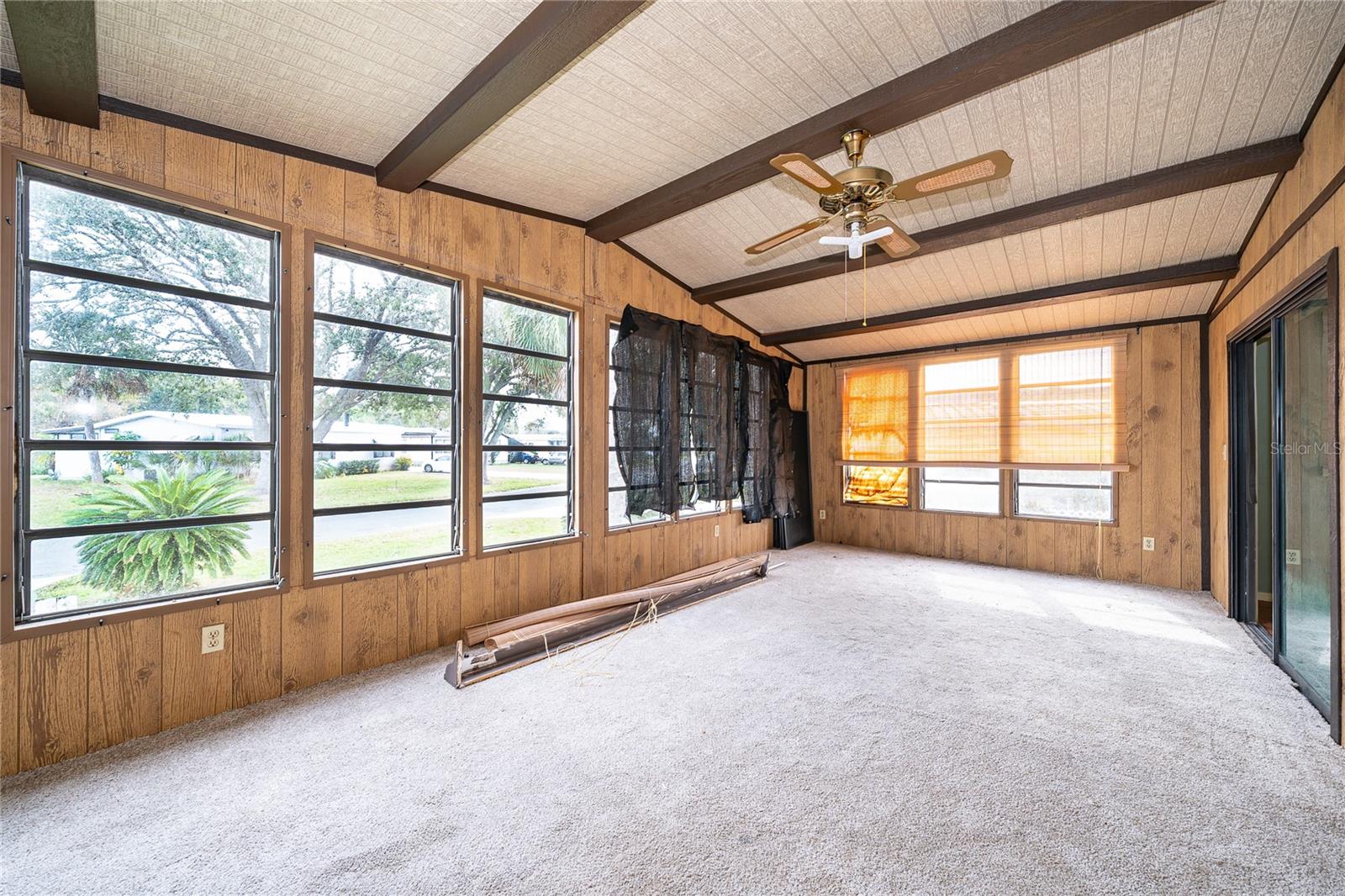 Image 16 of 28 For 2733 Cranmoor Drive