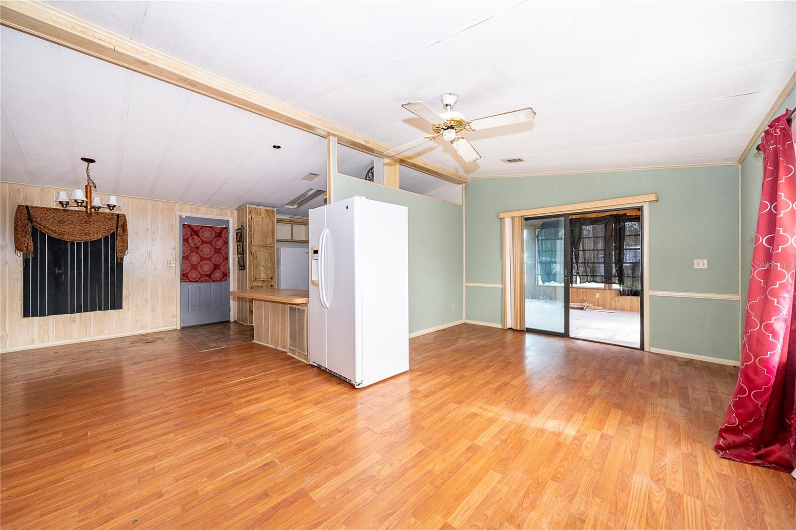 Image 22 of 28 For 2733 Cranmoor Drive