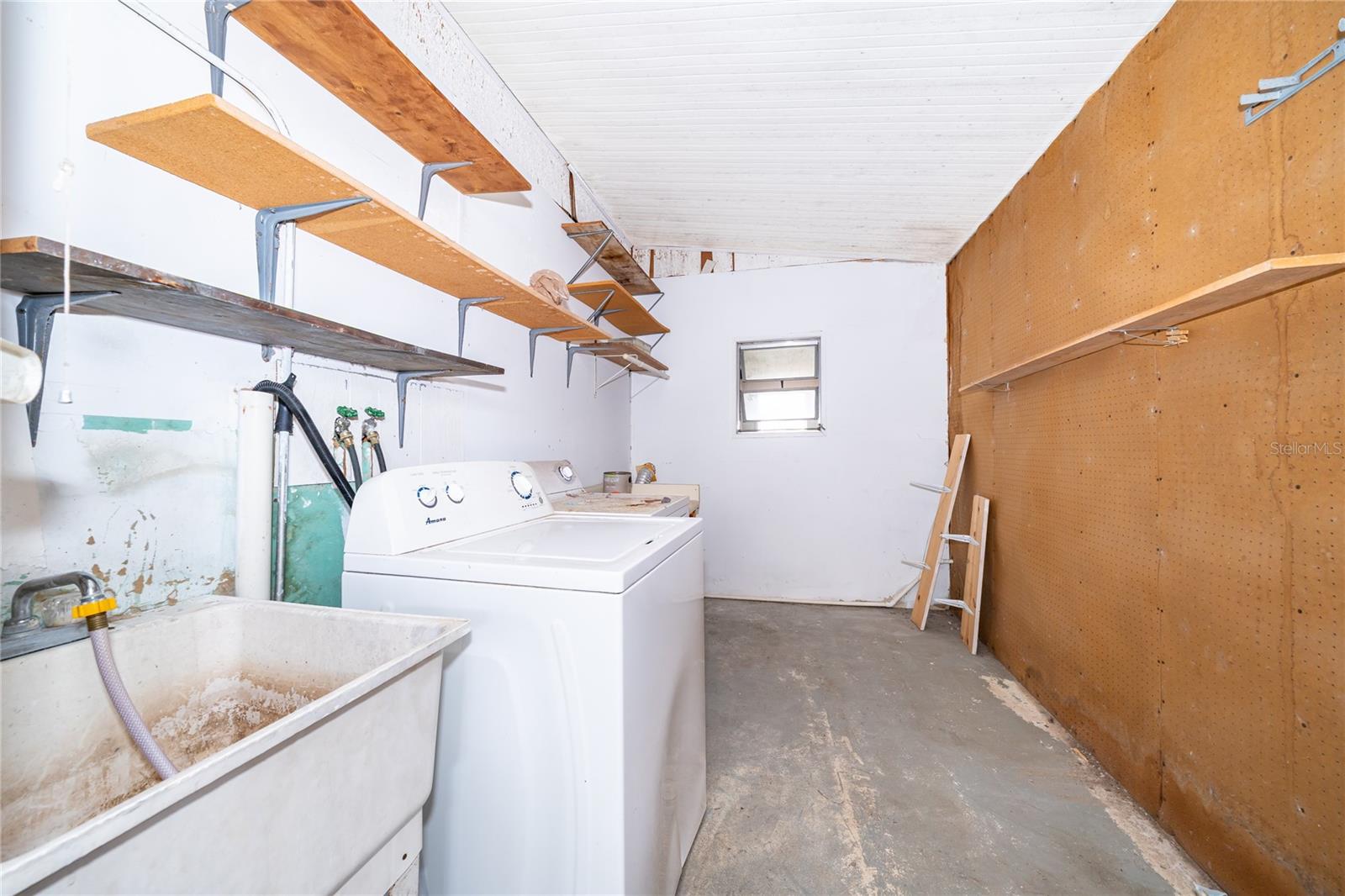 Image 28 of 28 For 2733 Cranmoor Drive