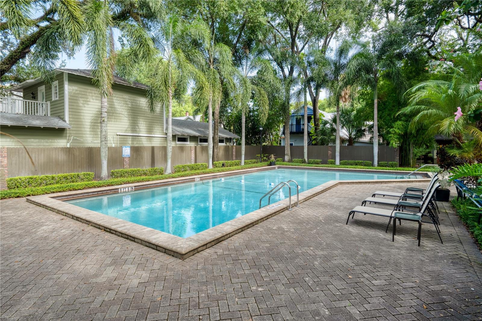 Image 31 of 37 For 568 Osceola Avenue 15