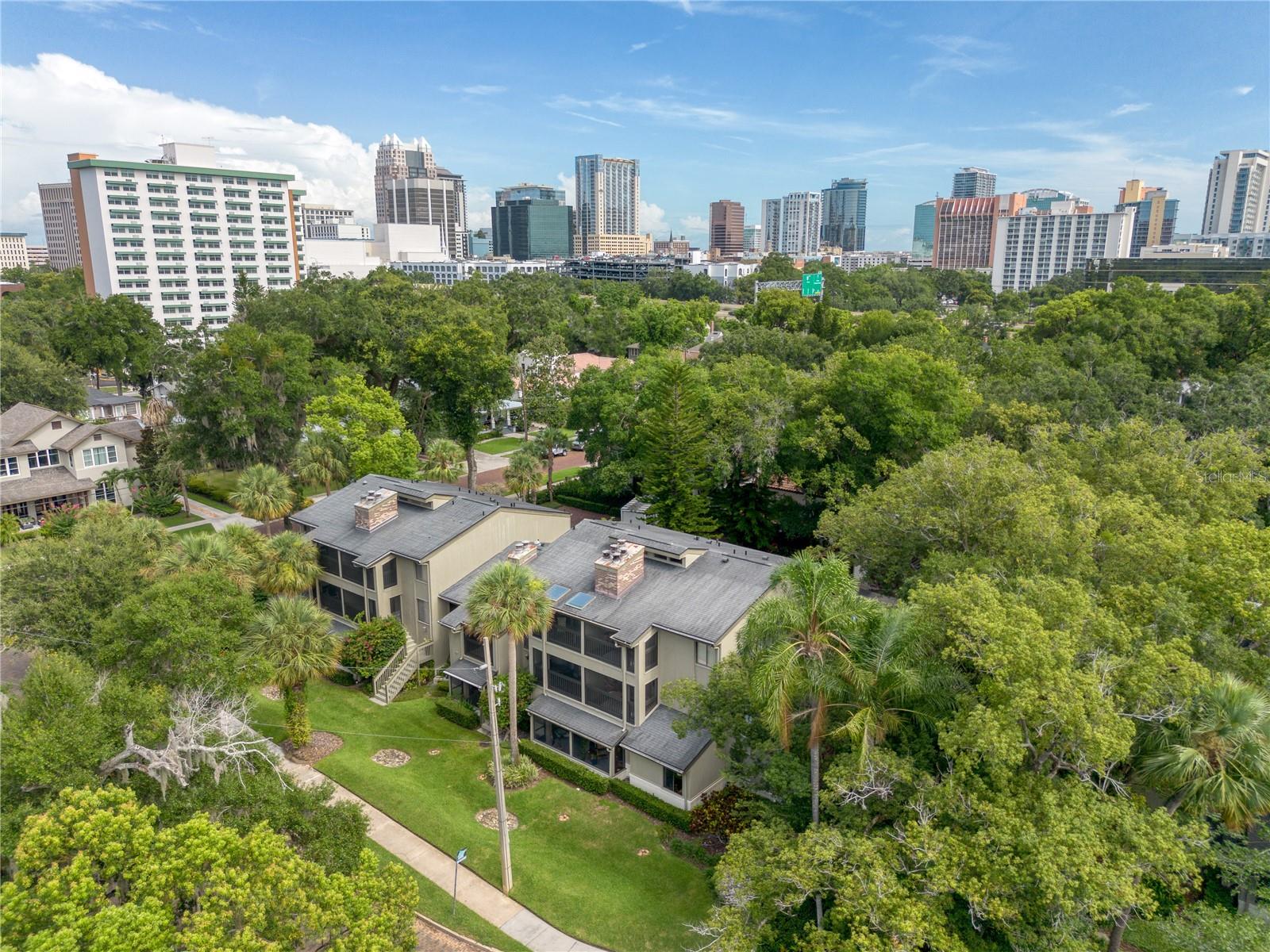 Image 34 of 37 For 568 Osceola Avenue 15