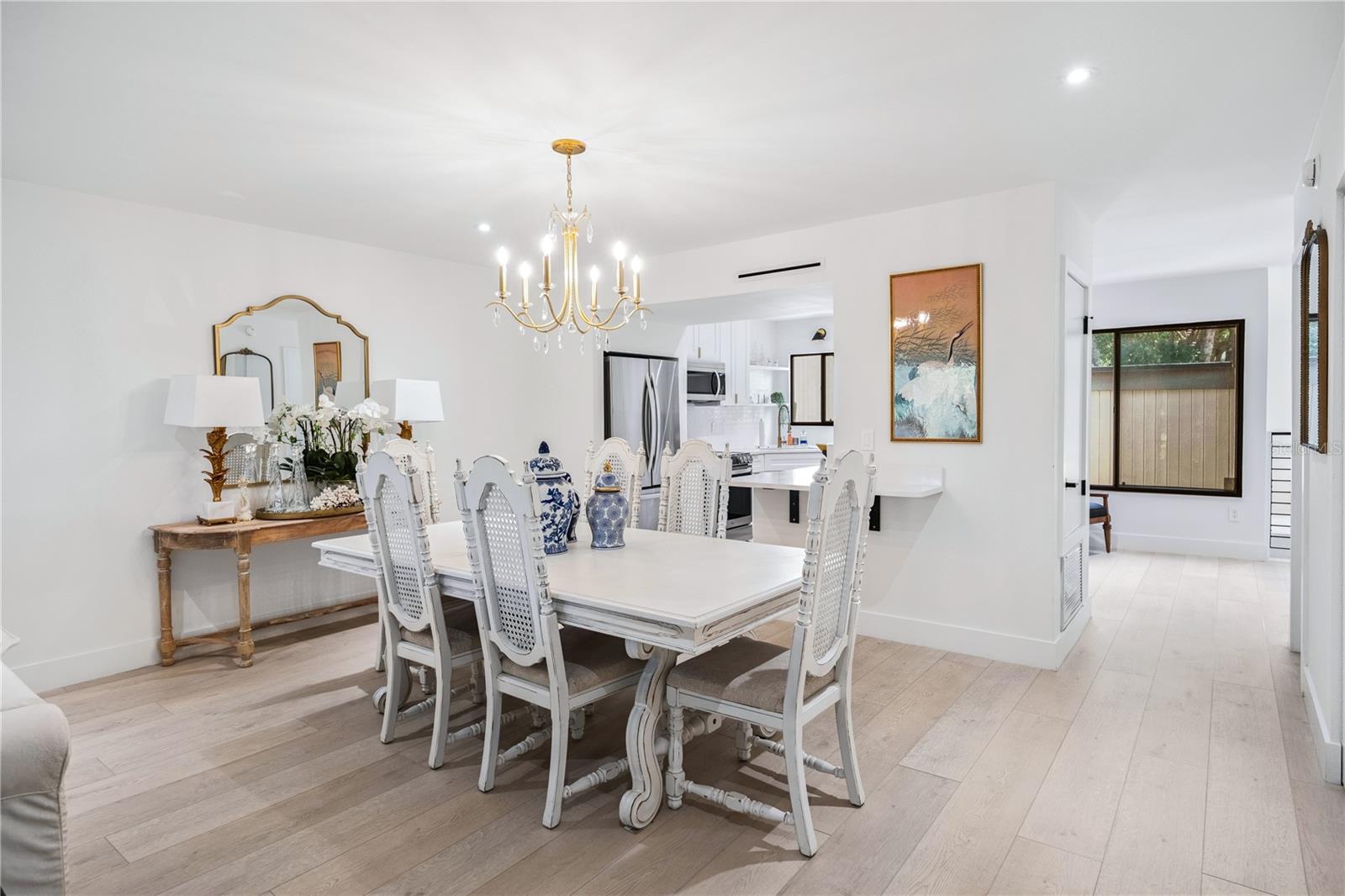 Image 6 of 37 For 568 Osceola Avenue 15