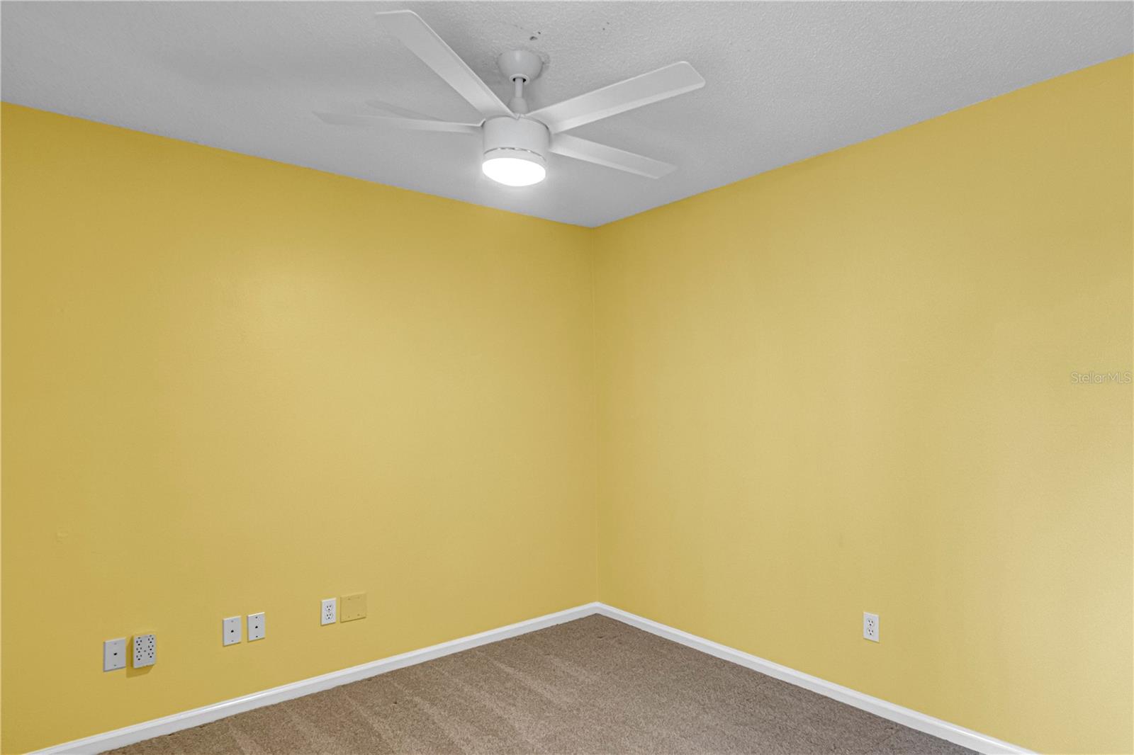 Image 34 of 41 For 2574 Sage Drive