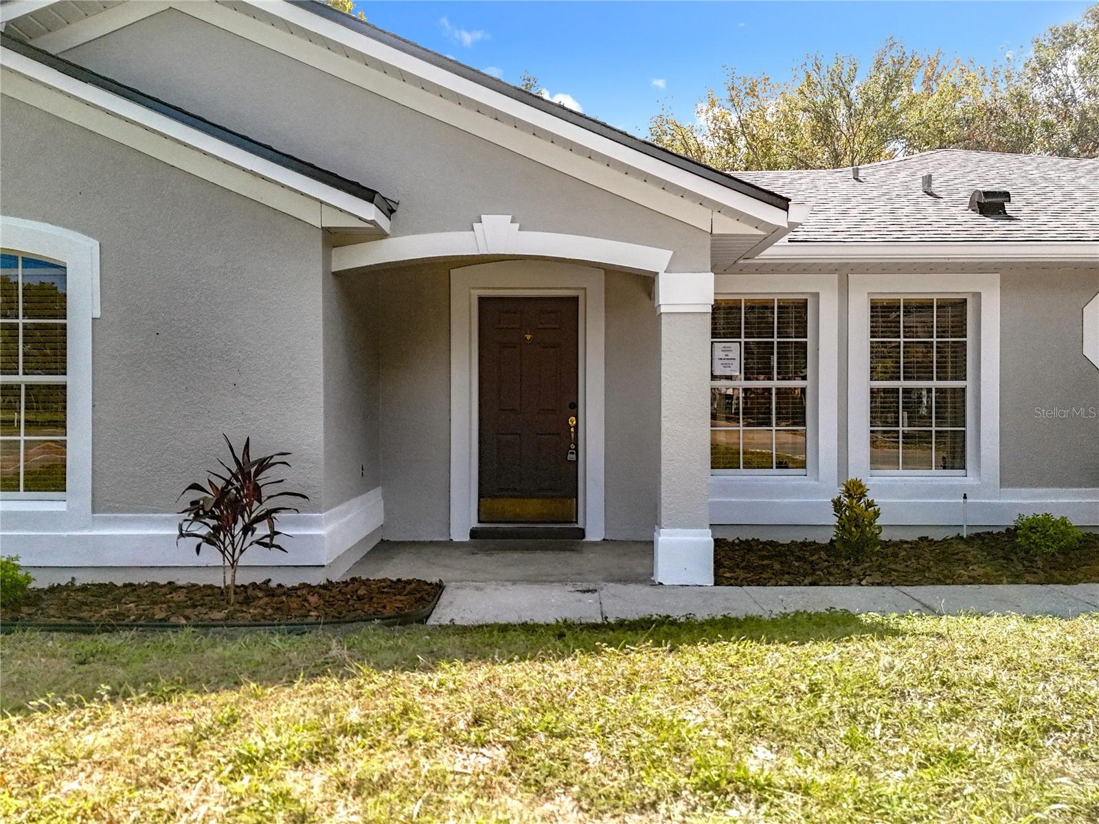 Image 15 of 62 For 790 Silhouette Court