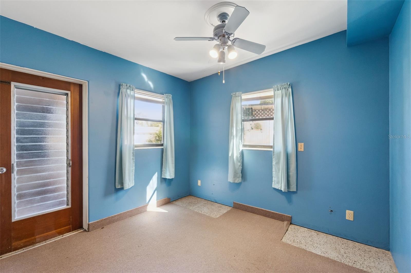 Image 15 of 22 For 2812 Orange Boulevard