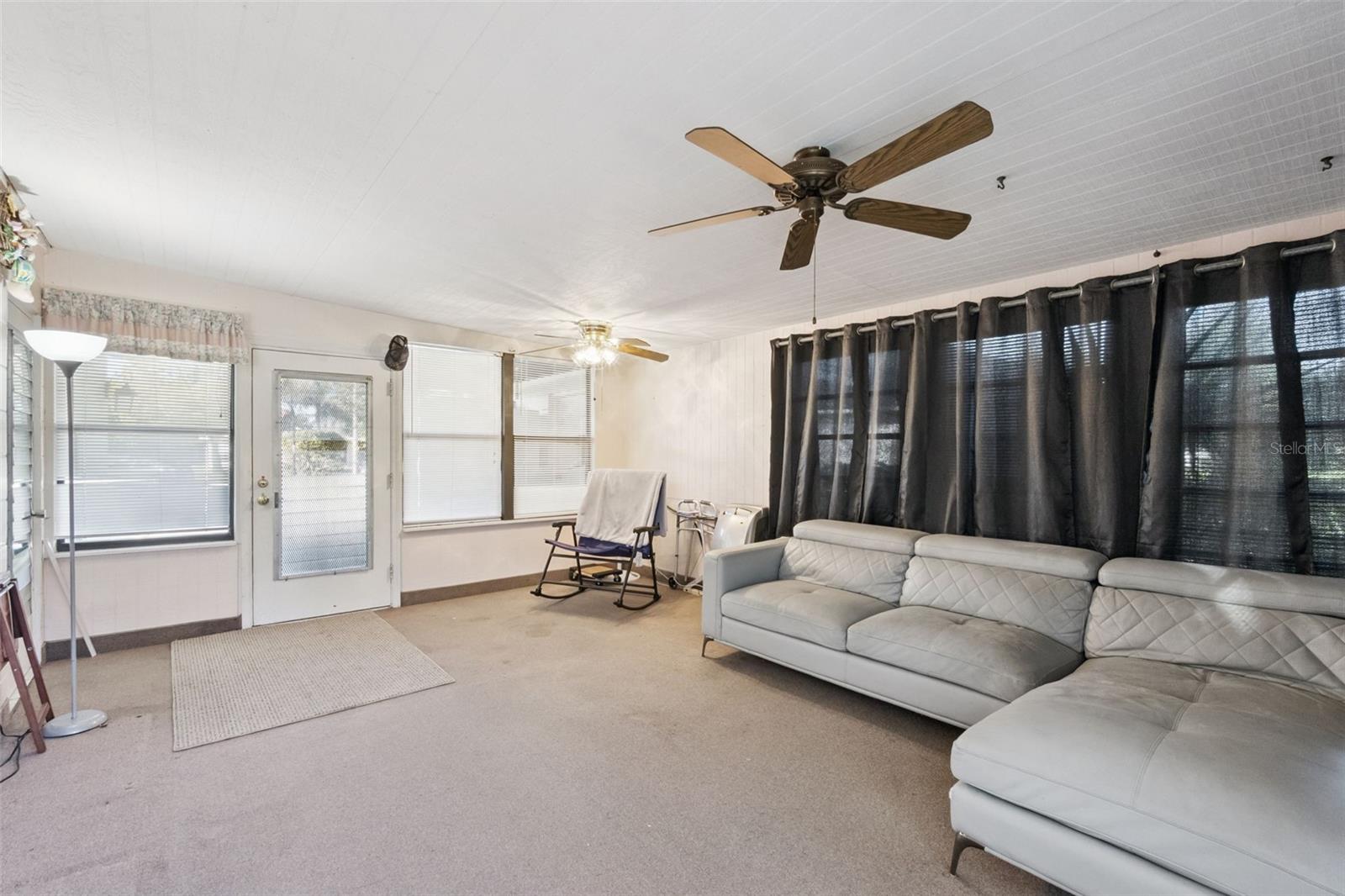 Image 7 of 22 For 2812 Orange Boulevard