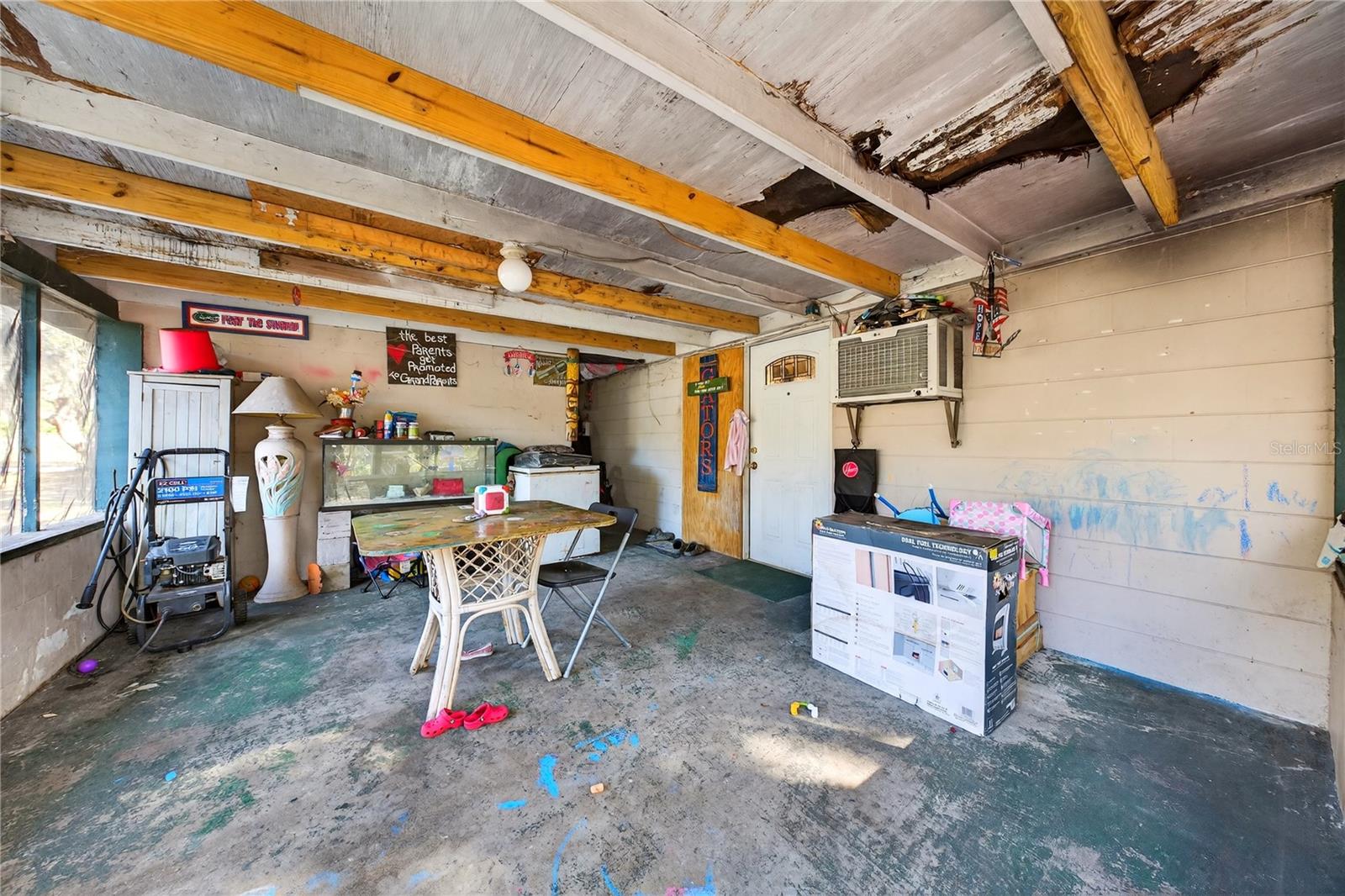 Image 16 of 40 For 5230 Spirit Lake Rd