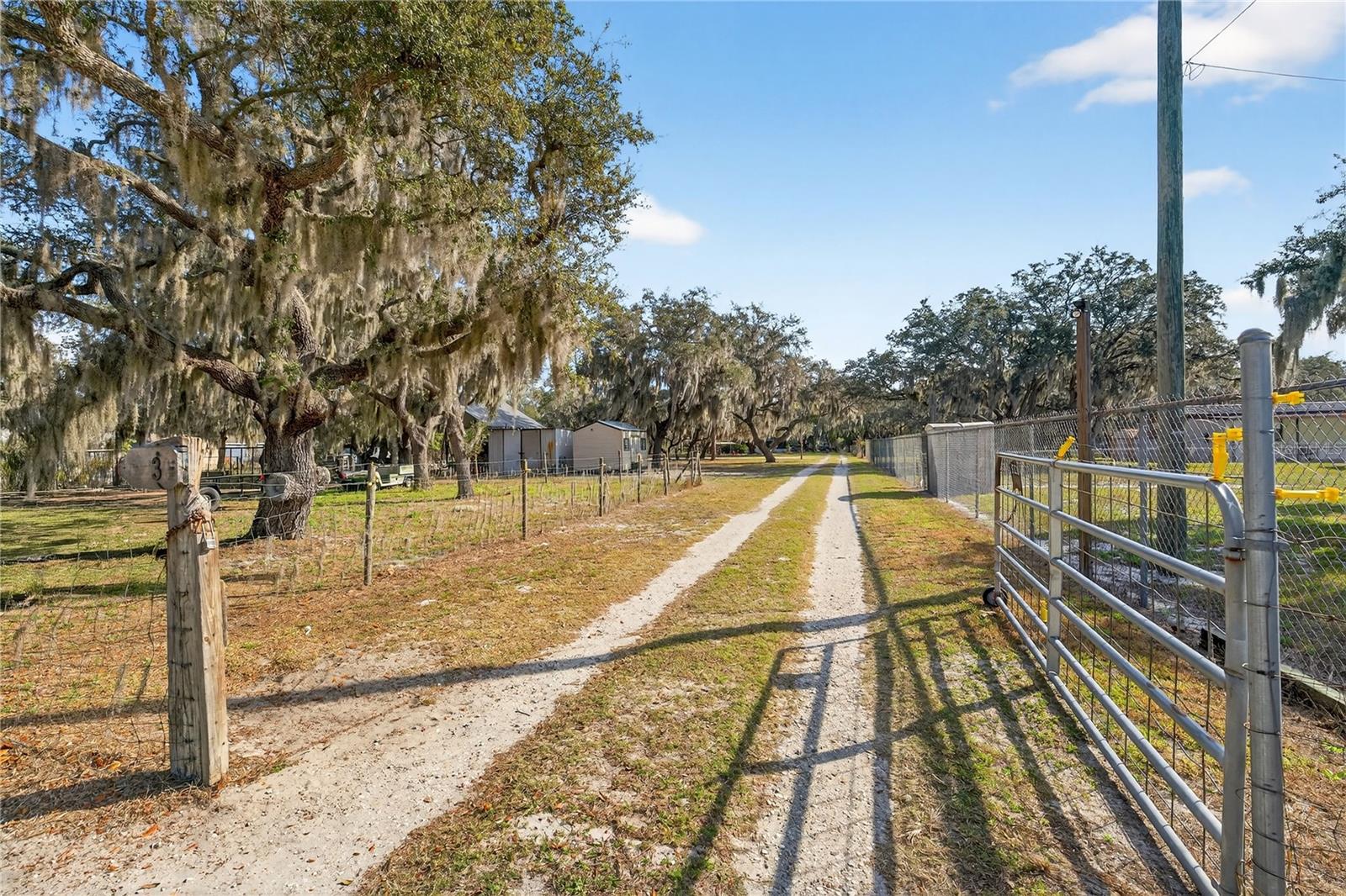 Image 23 of 40 For 5230 Spirit Lake Rd