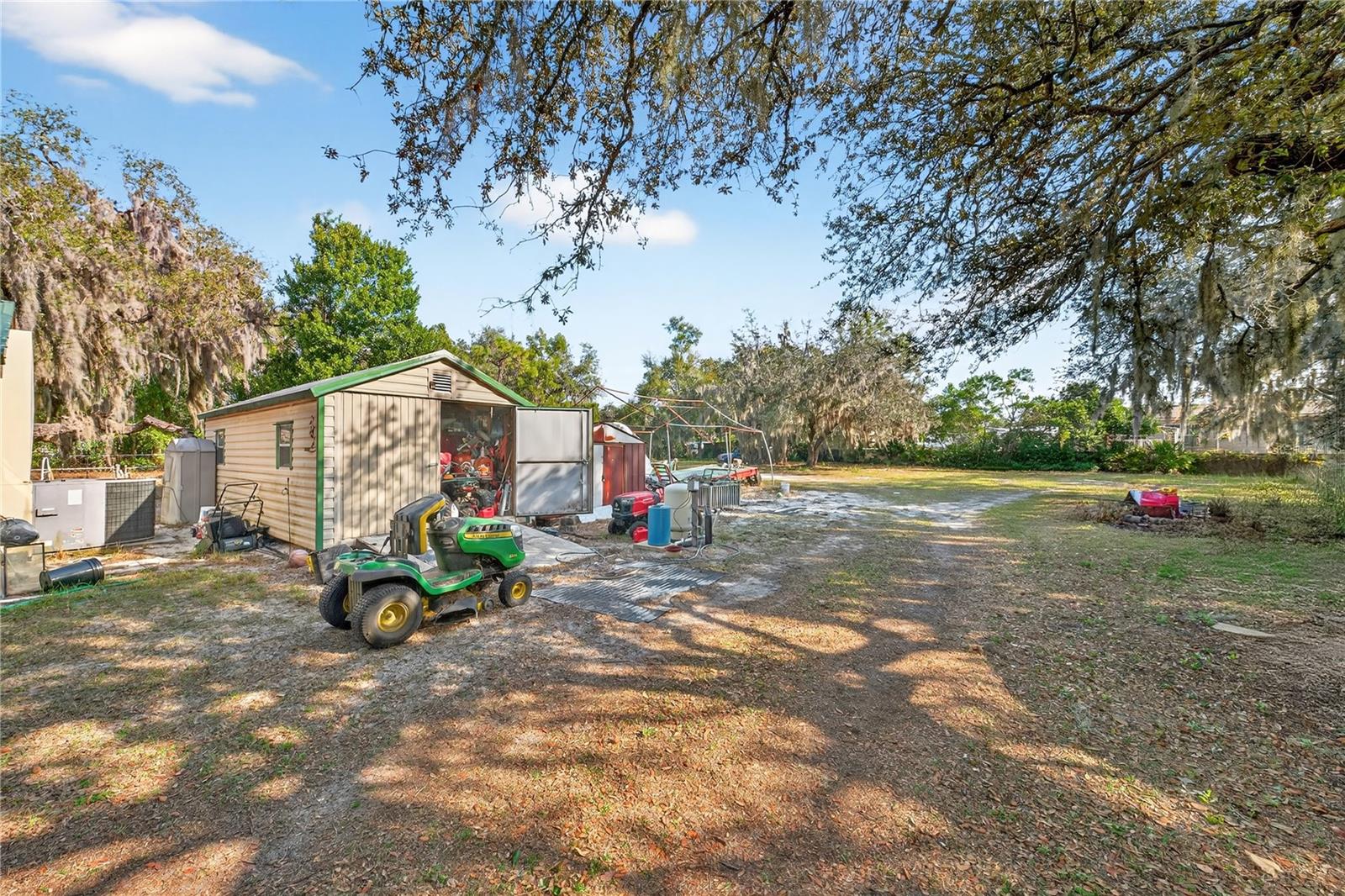 Image 31 of 40 For 5230 Spirit Lake Rd