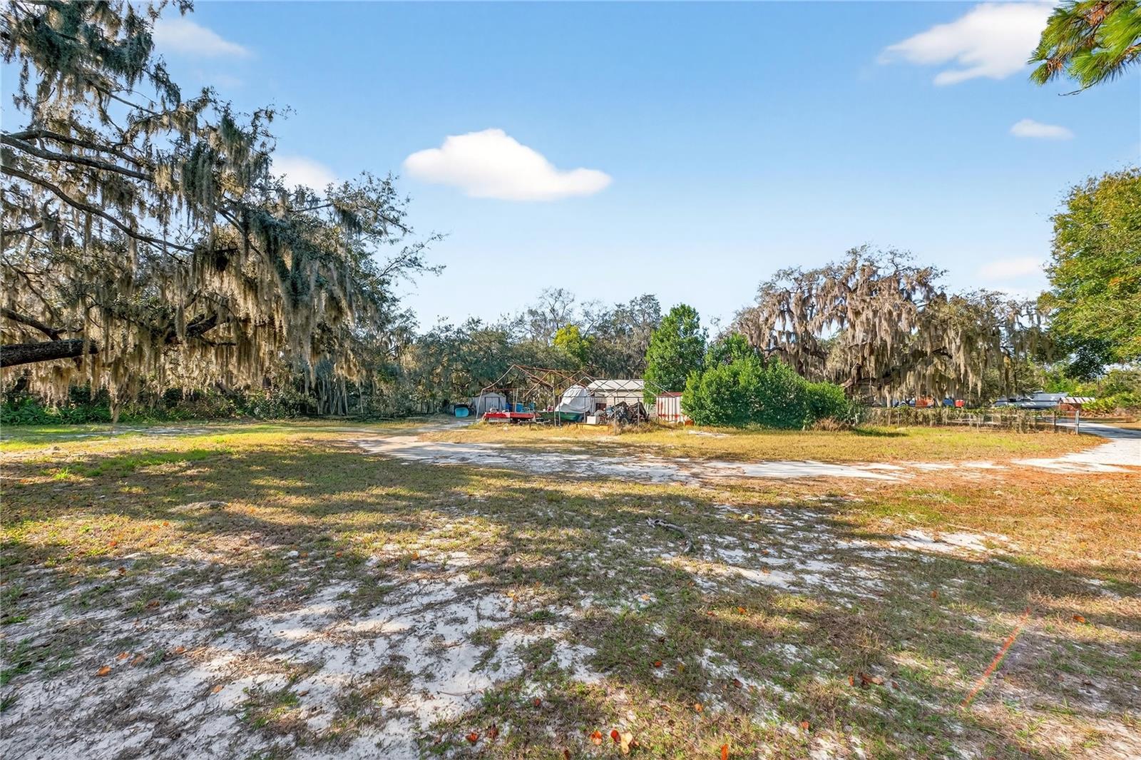 Image 33 of 40 For 5230 Spirit Lake Rd