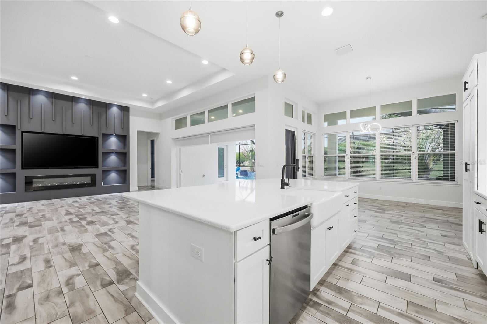 Image 21 of 61 For 13539 Carryback Drive