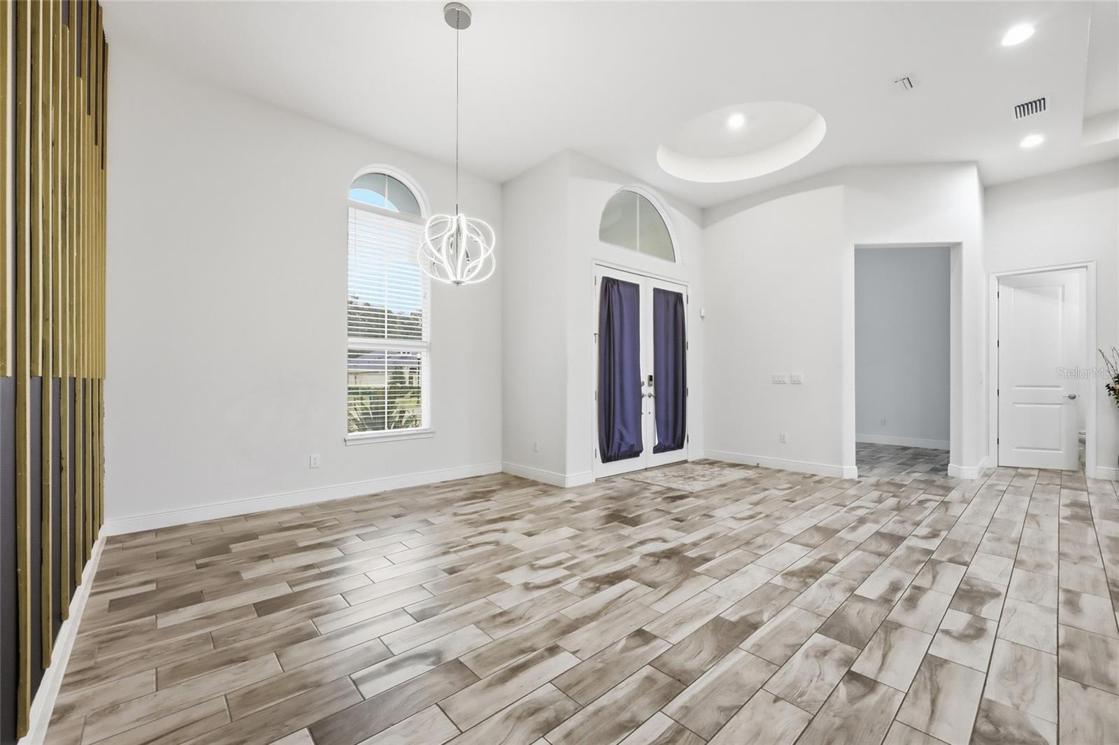 Image 24 of 61 For 13539 Carryback Drive