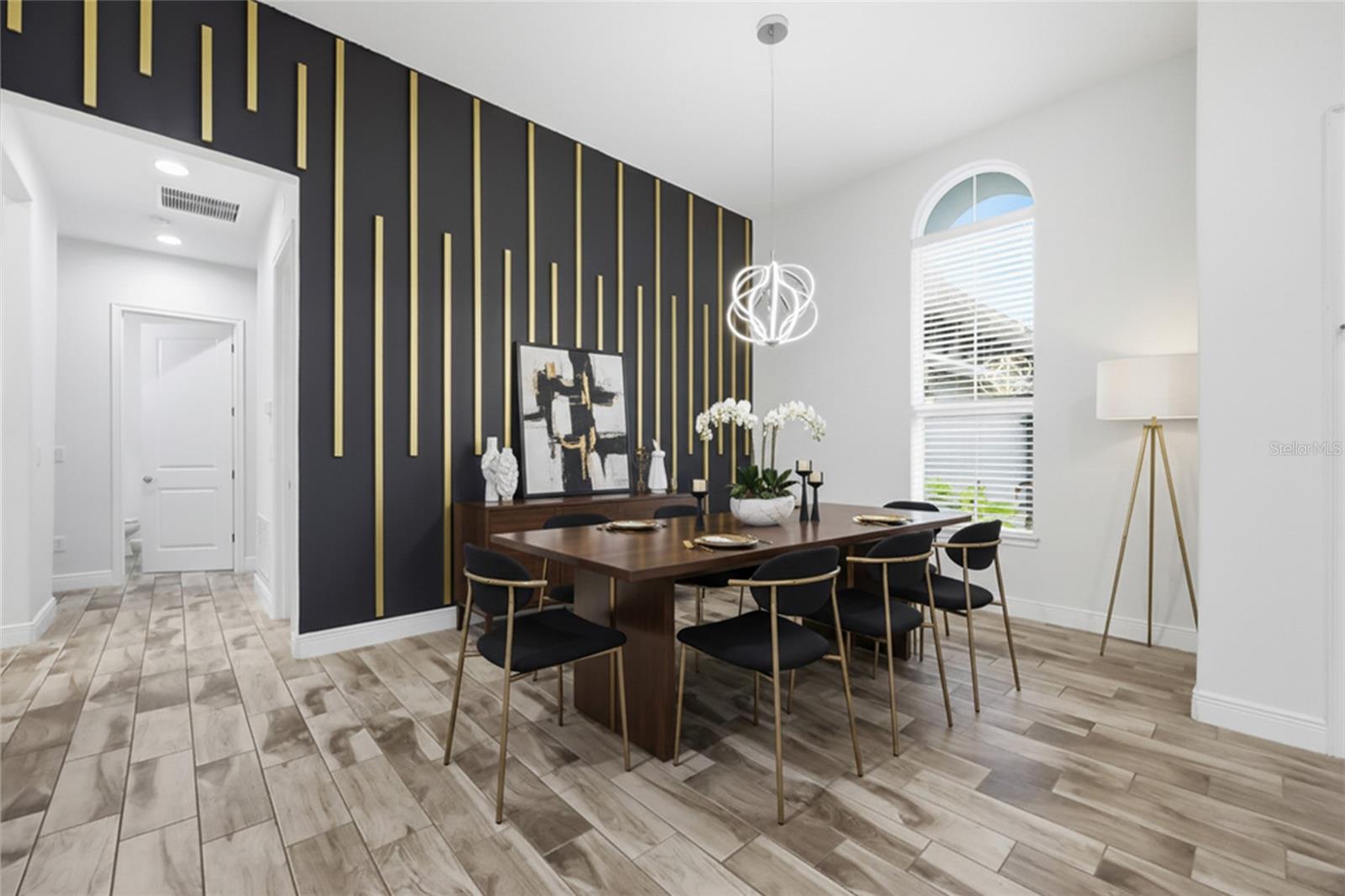 Image 3 of 61 For 13539 Carryback Drive