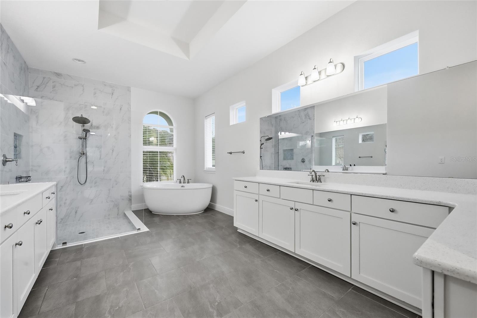 Image 33 of 61 For 13539 Carryback Drive