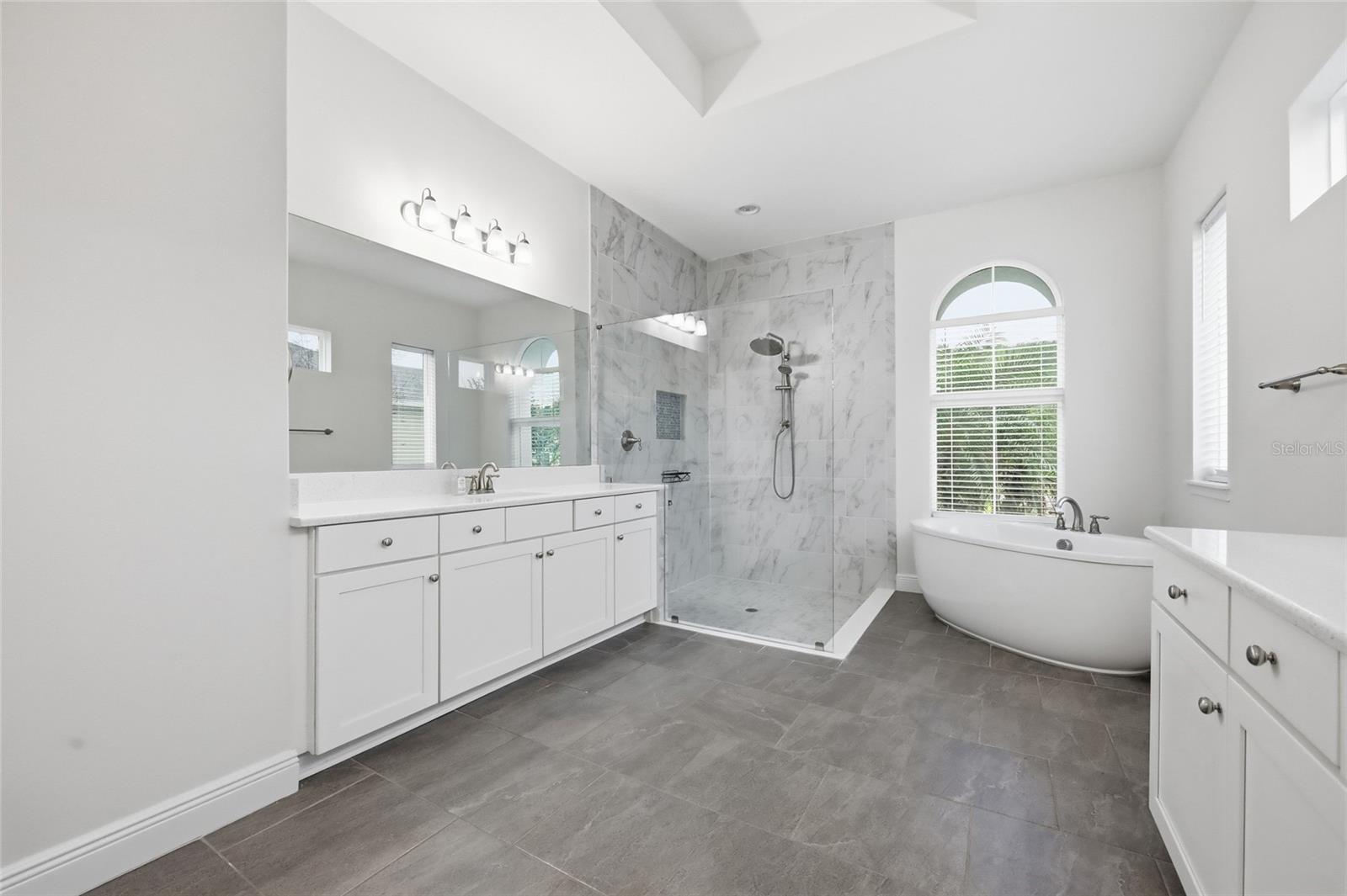 Image 34 of 61 For 13539 Carryback Drive